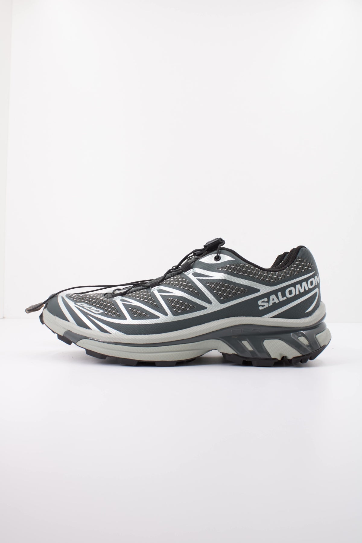 SALOMON XT STEEL STREETS en color VERDE (1)