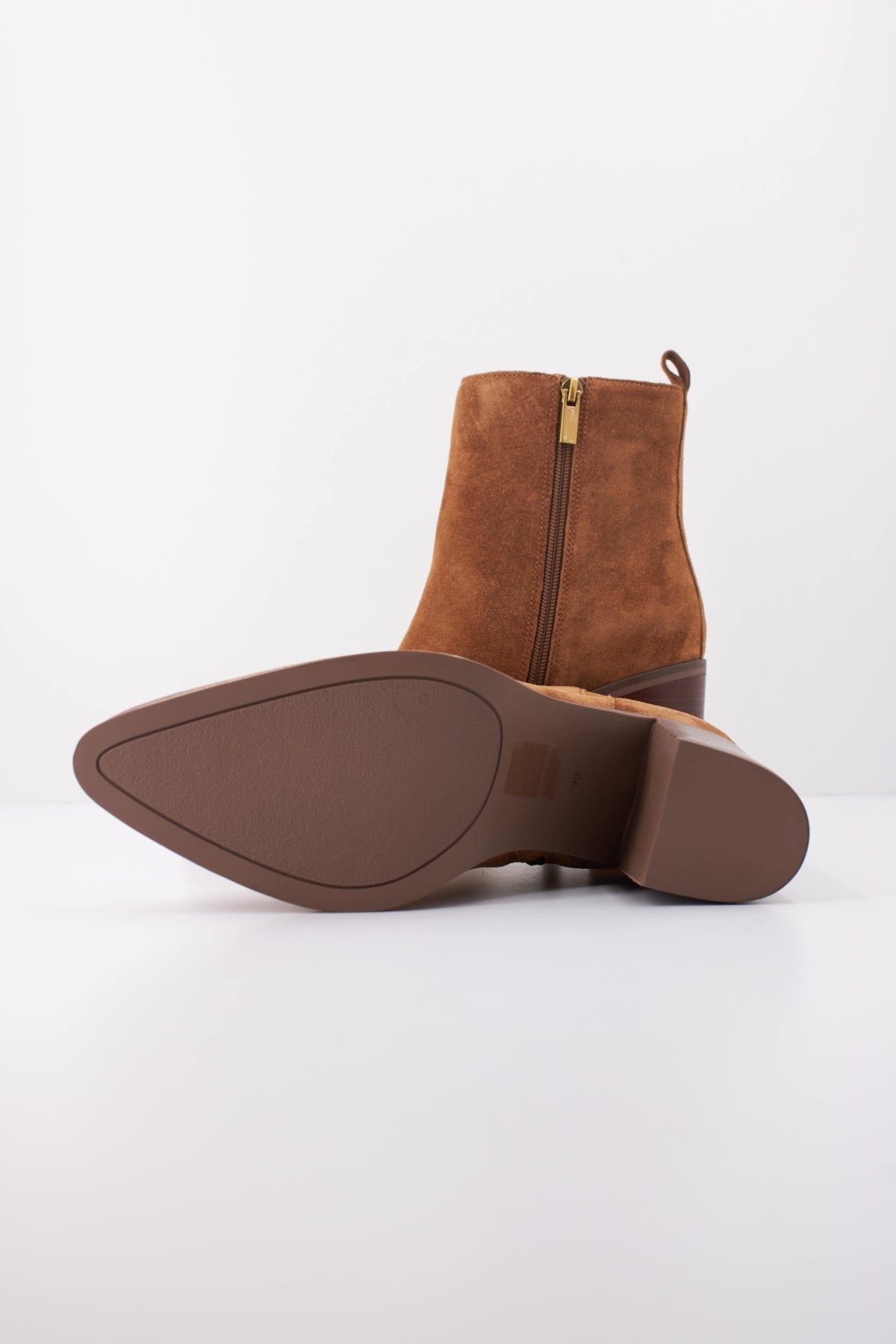ANOTHER TREND BOTIN BABY SILK en color MARRON CLARO (5)