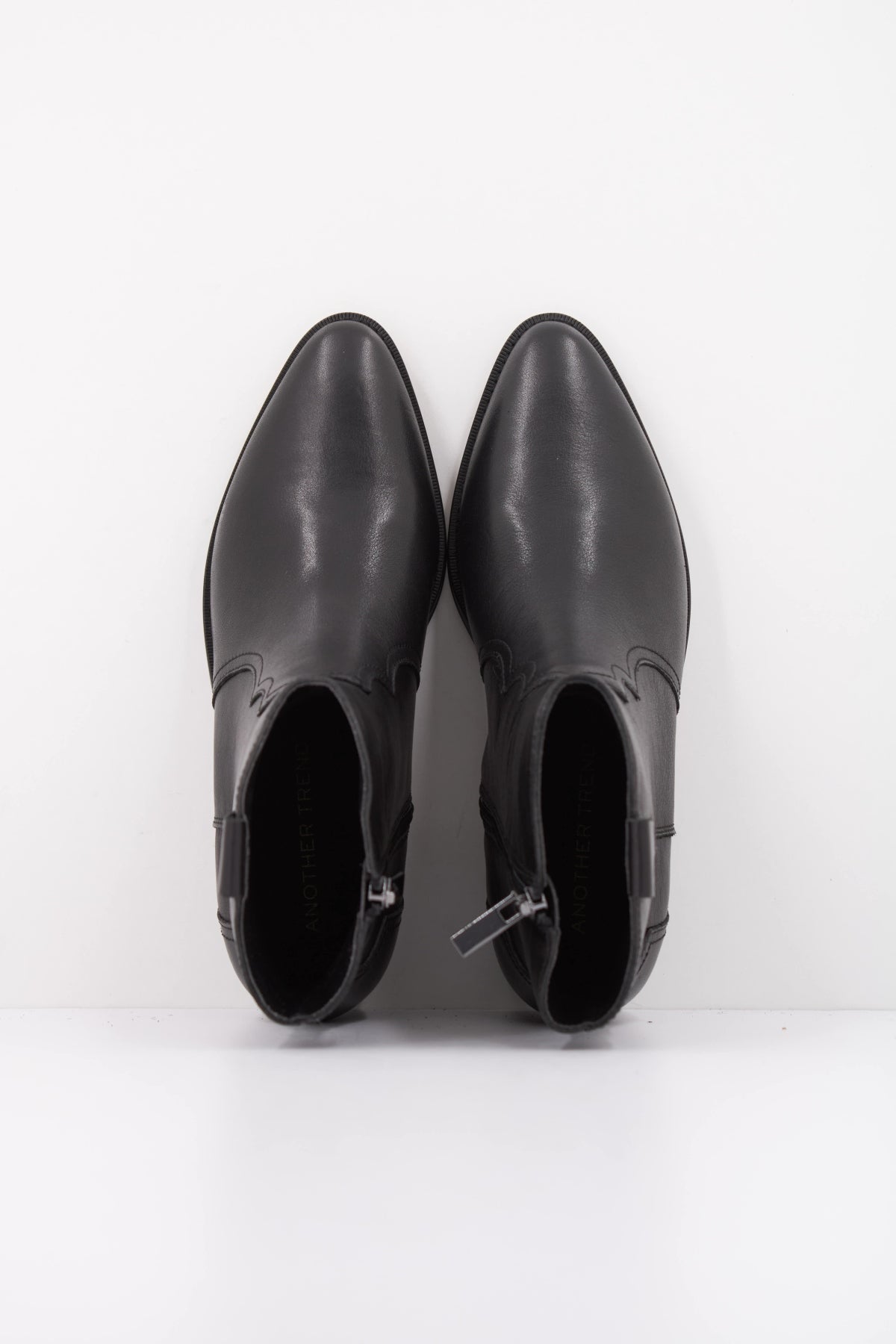 ANOTHER TREND BOTIN SAGAR en color NEGRO (3)