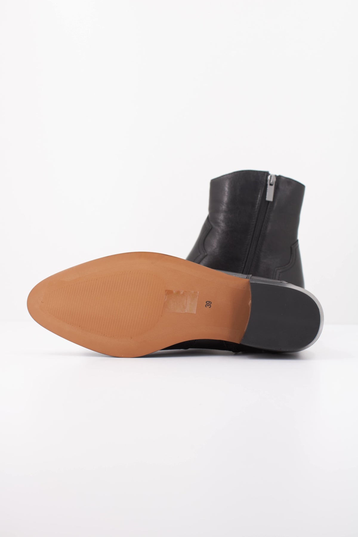 ANOTHER TREND BOTIN SAGAR en color NEGRO (5)