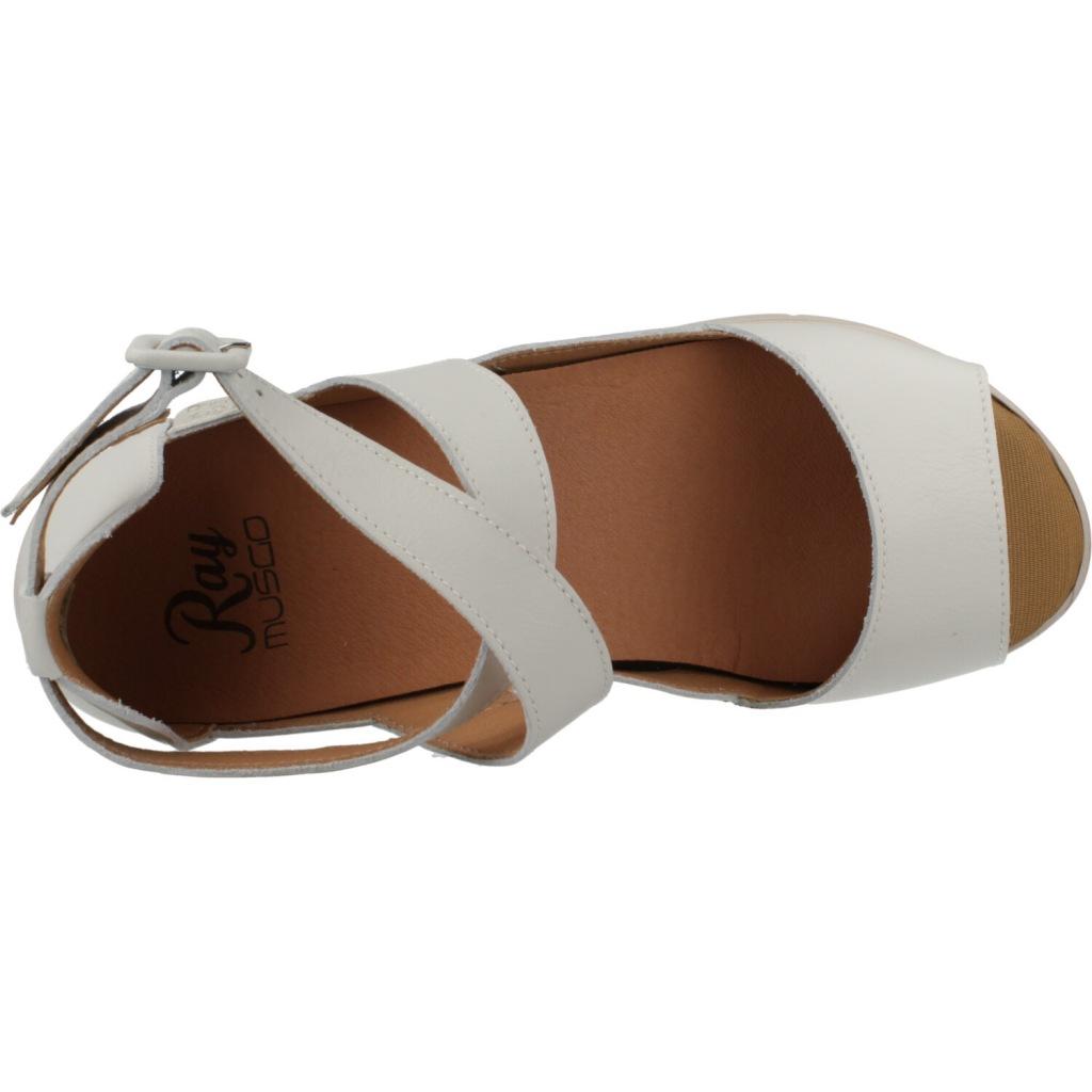 RAY MUSGO CHIN en color BLANCO (7)