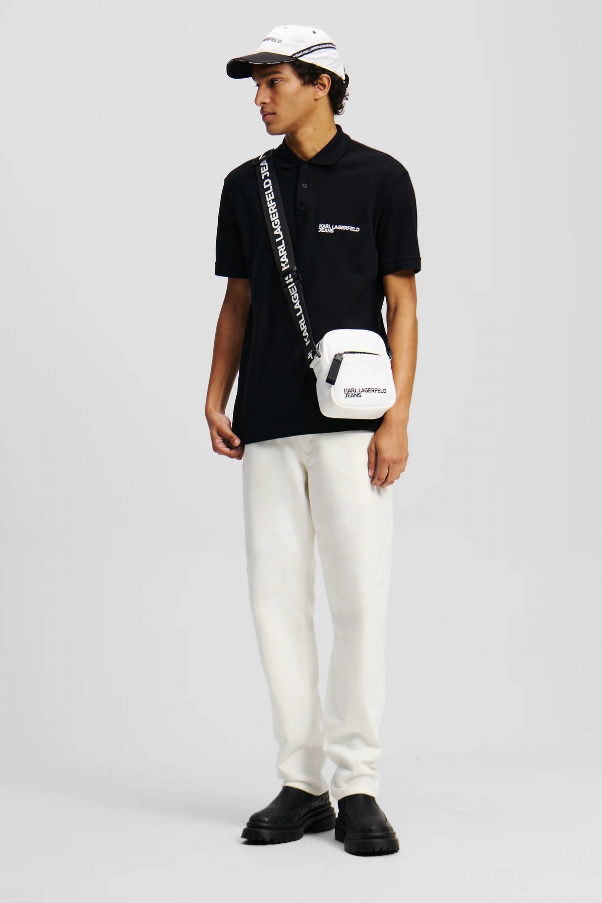KARL LAGERFELD JEANS KLJ REGULAR PIQUE POLO en color NEGRO (4)