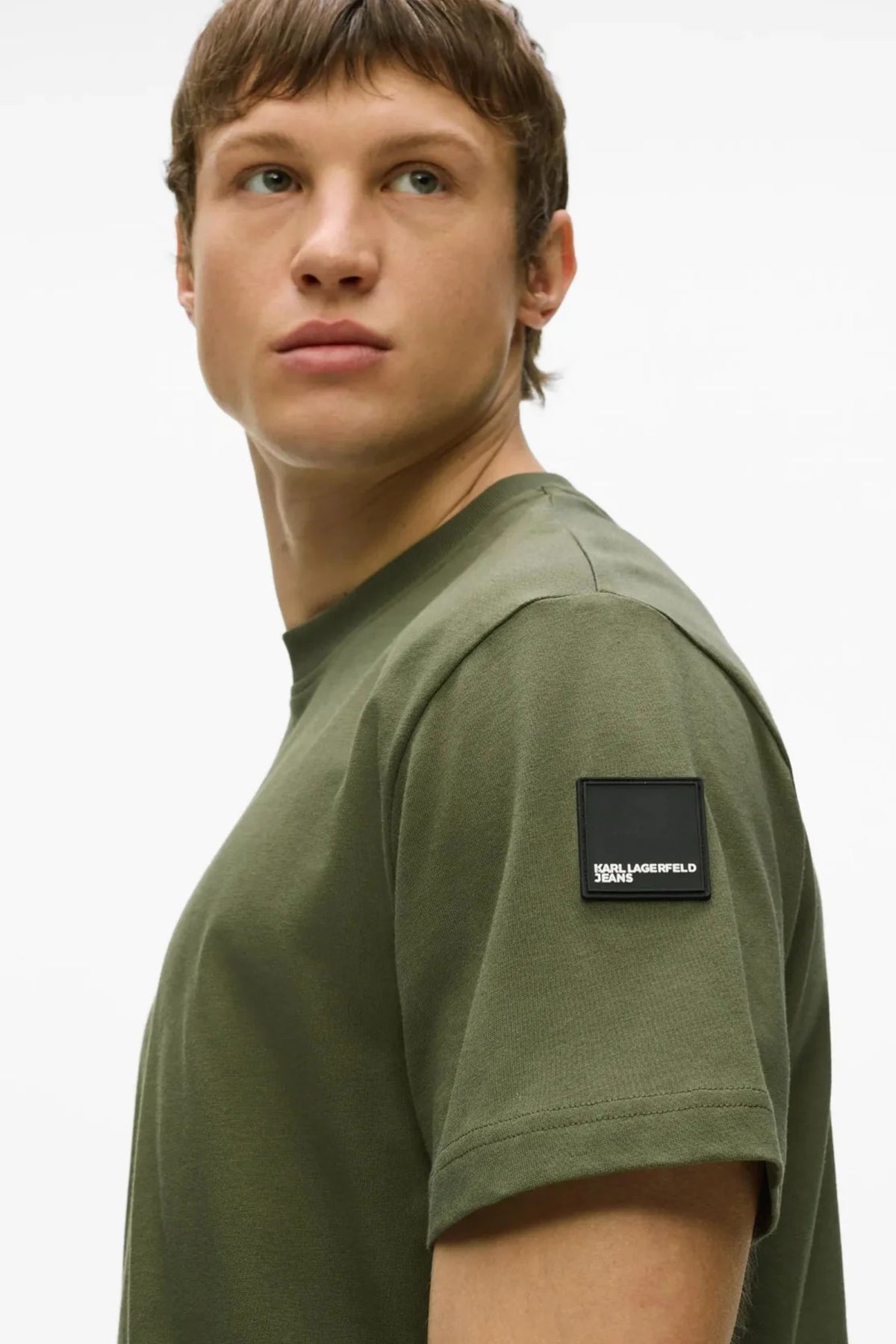 KARL LAGERFELD JEANS AM KLJ REG RUBBER PATCH TEE en color VERDE (3)