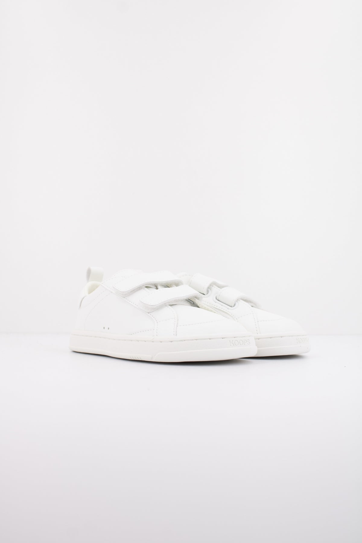 KOOPS AURO en color BLANCO (2)