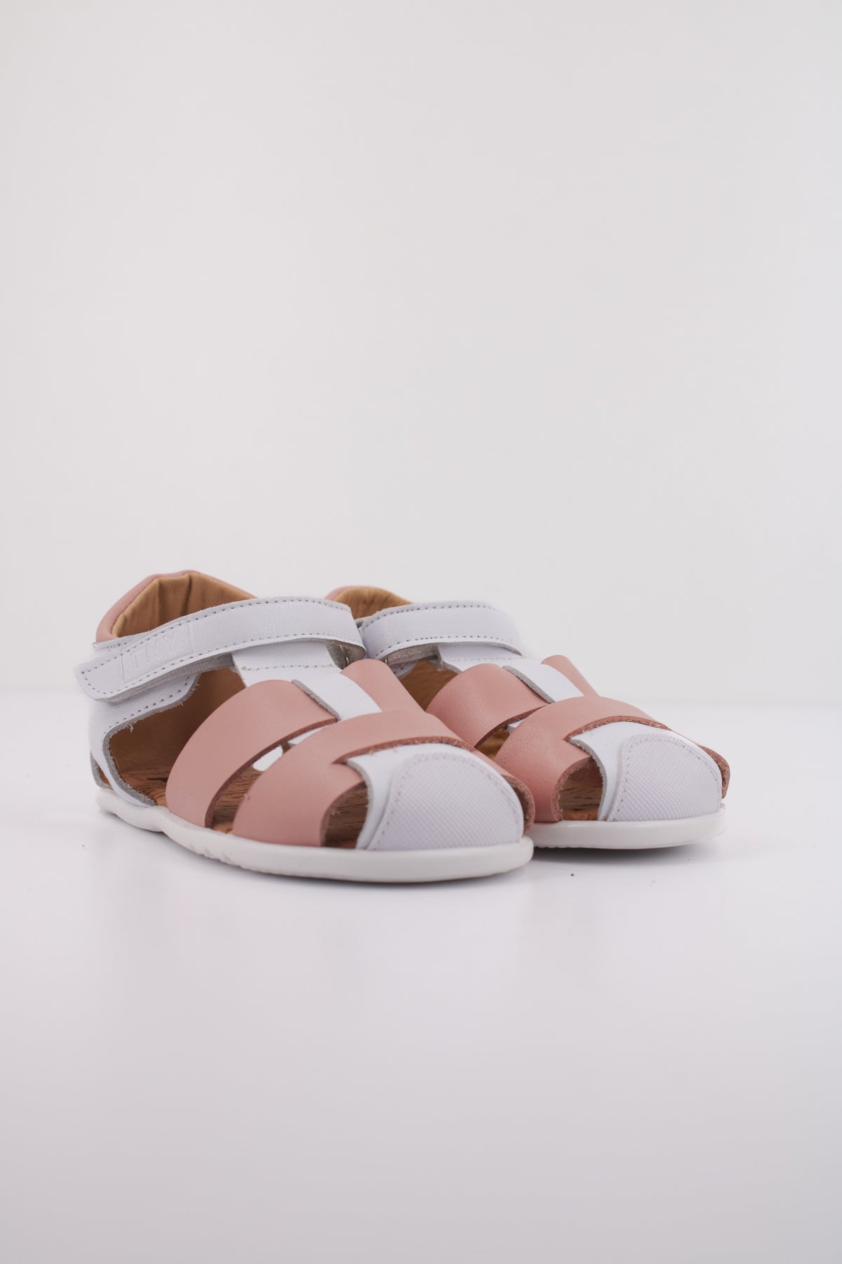 TINNY SHOES TRITON en color BLANCO (2)