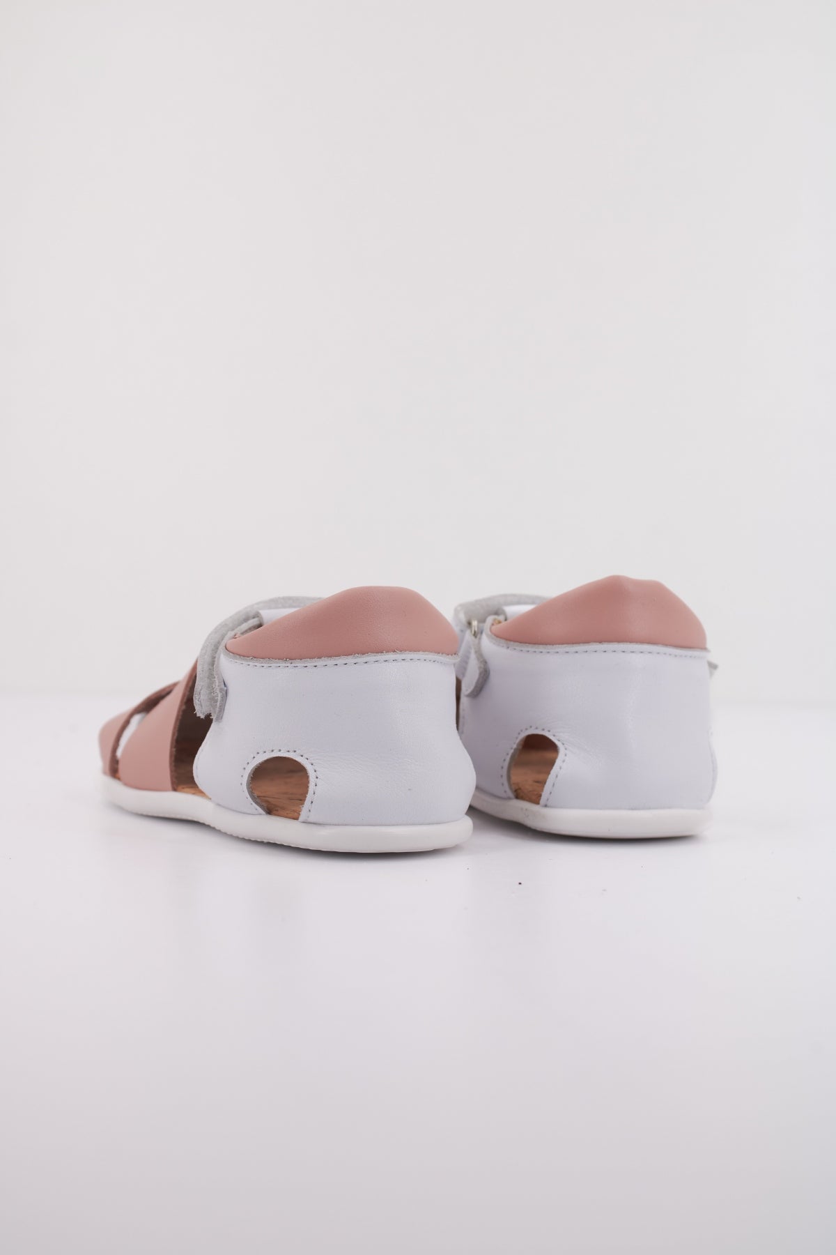 TINNY SHOES TRITON en color BLANCO (4)