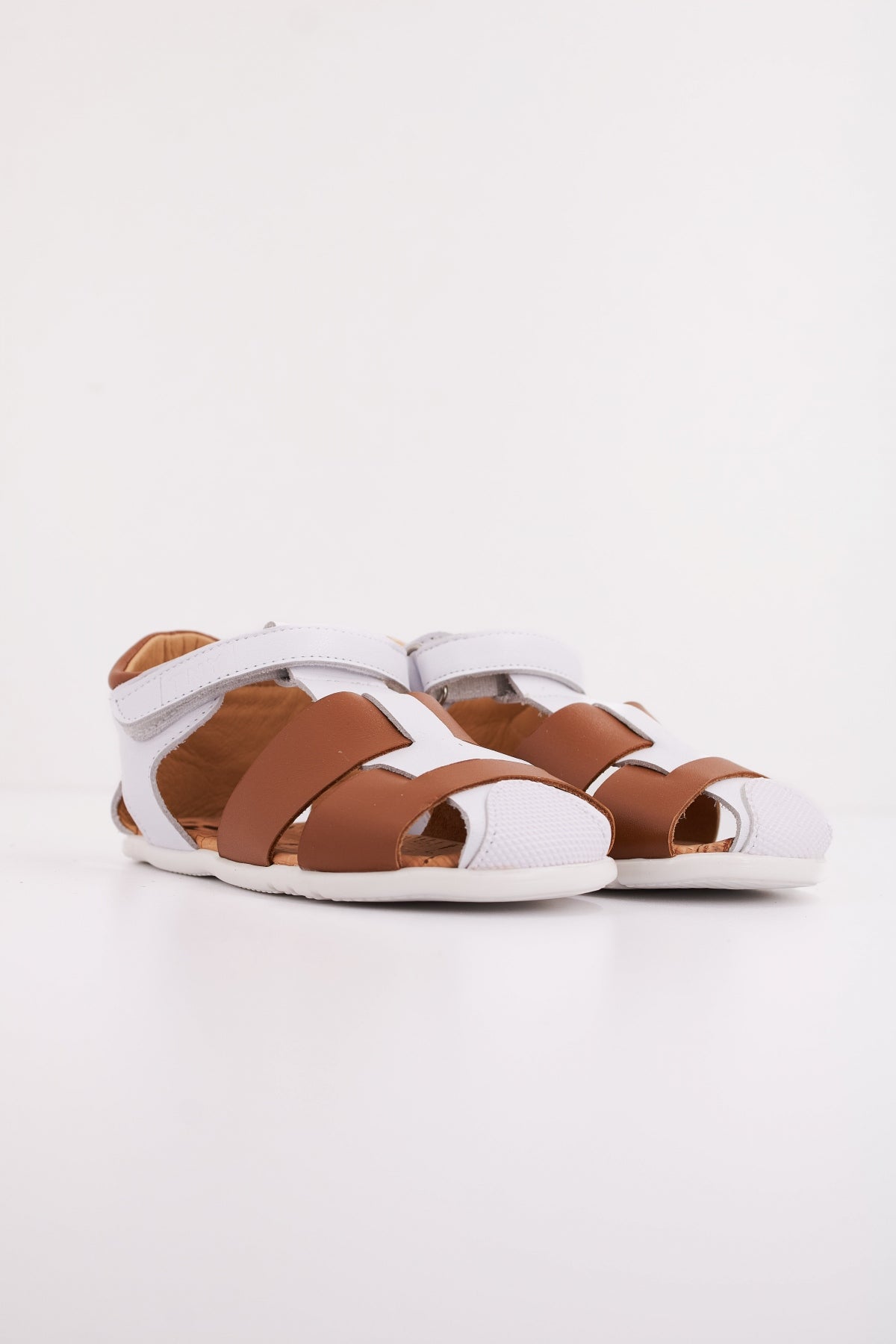 TINNY SHOES TRITON en color BLANCO (2)