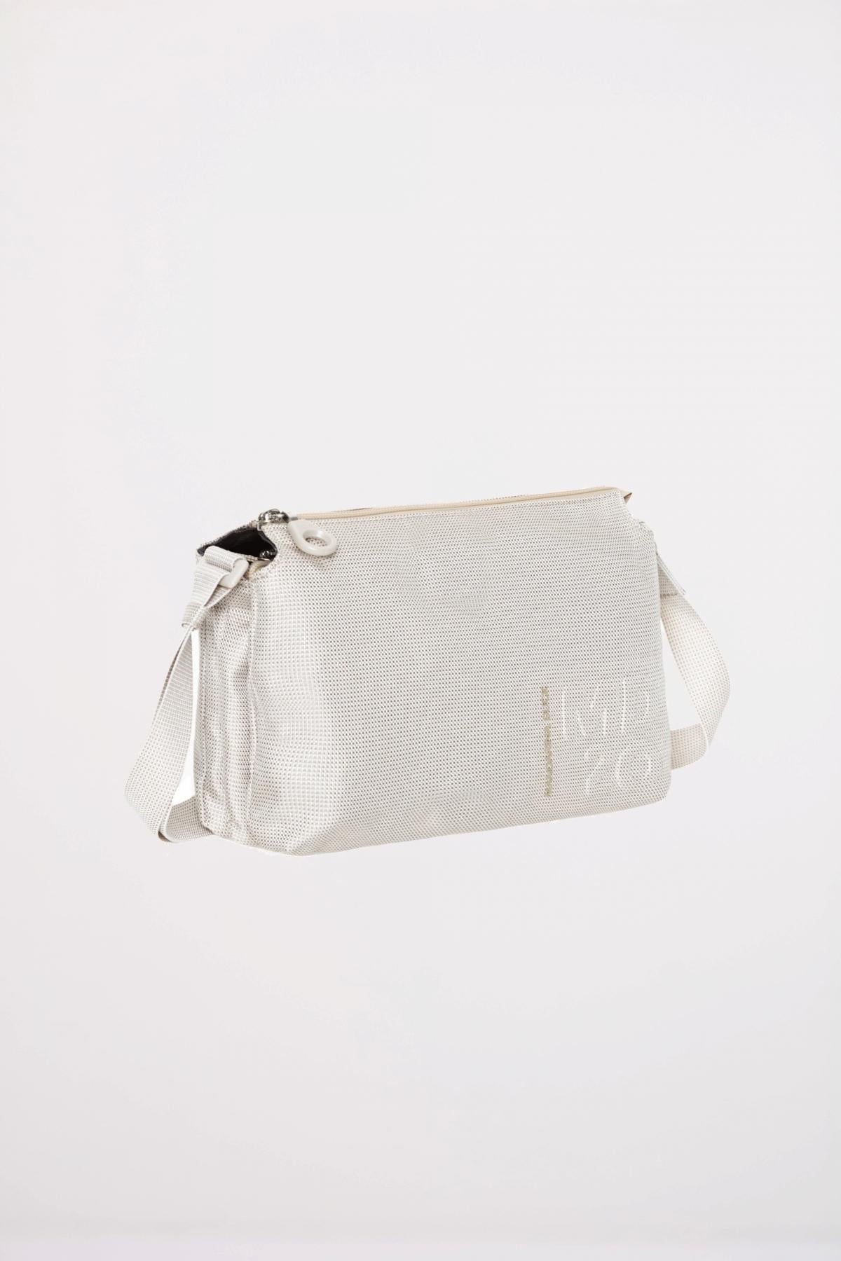 MANDARINA DUCK MD POCHETTE en color BEIS (2)
