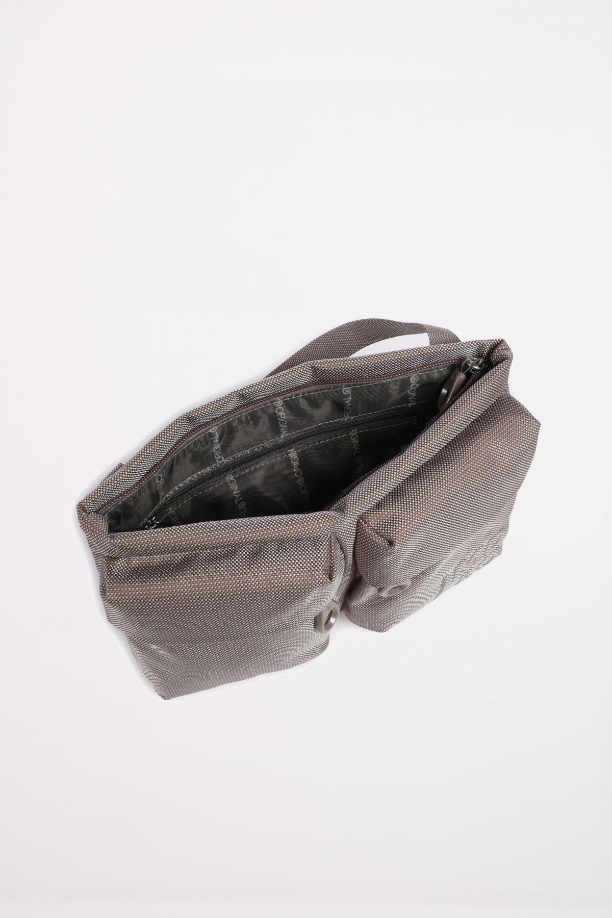 MANDARINA DUCK MD CROSSOVER en color NUDE (4)