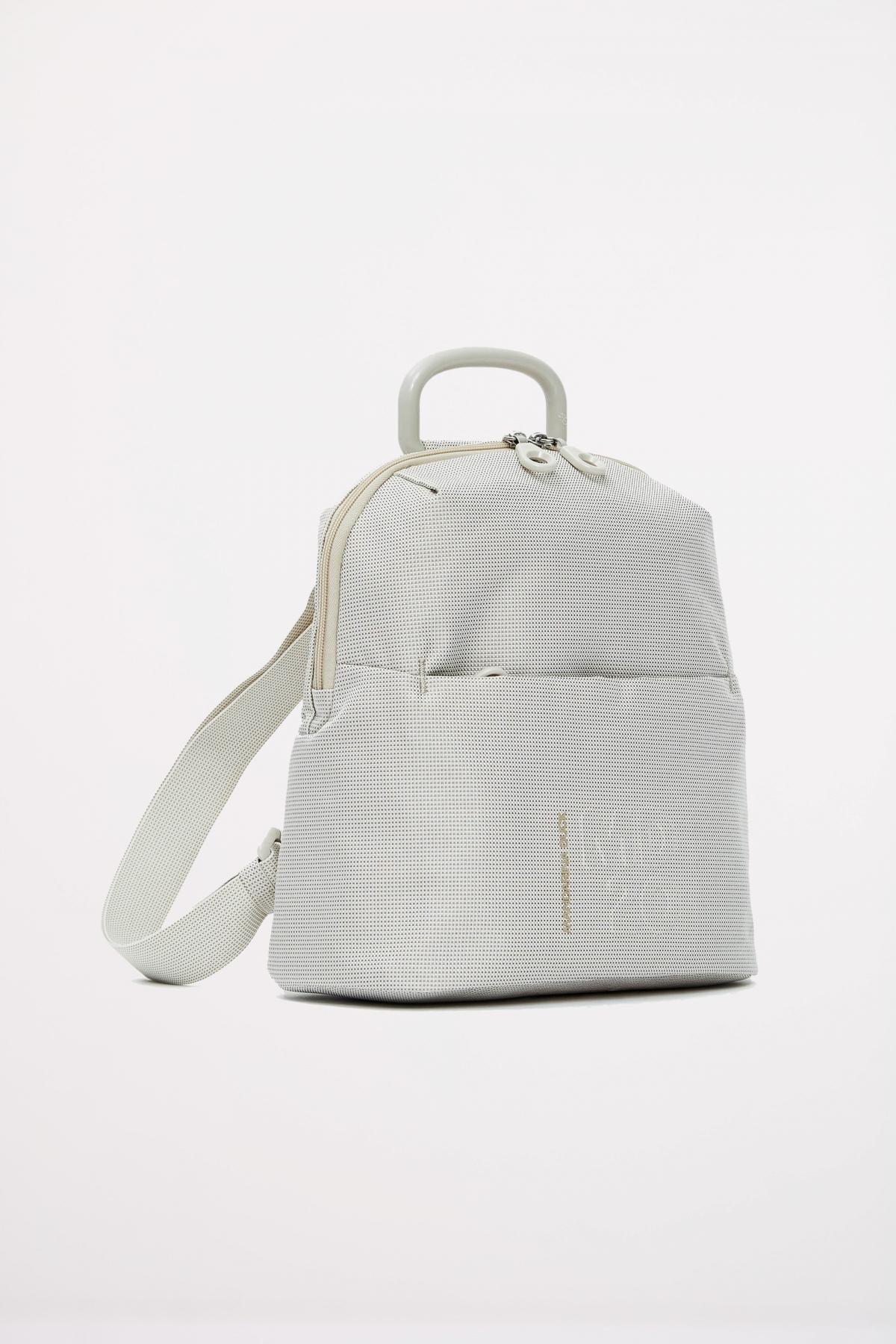 MANDARINA DUCK MD BACKPACK en color BEIS (2)