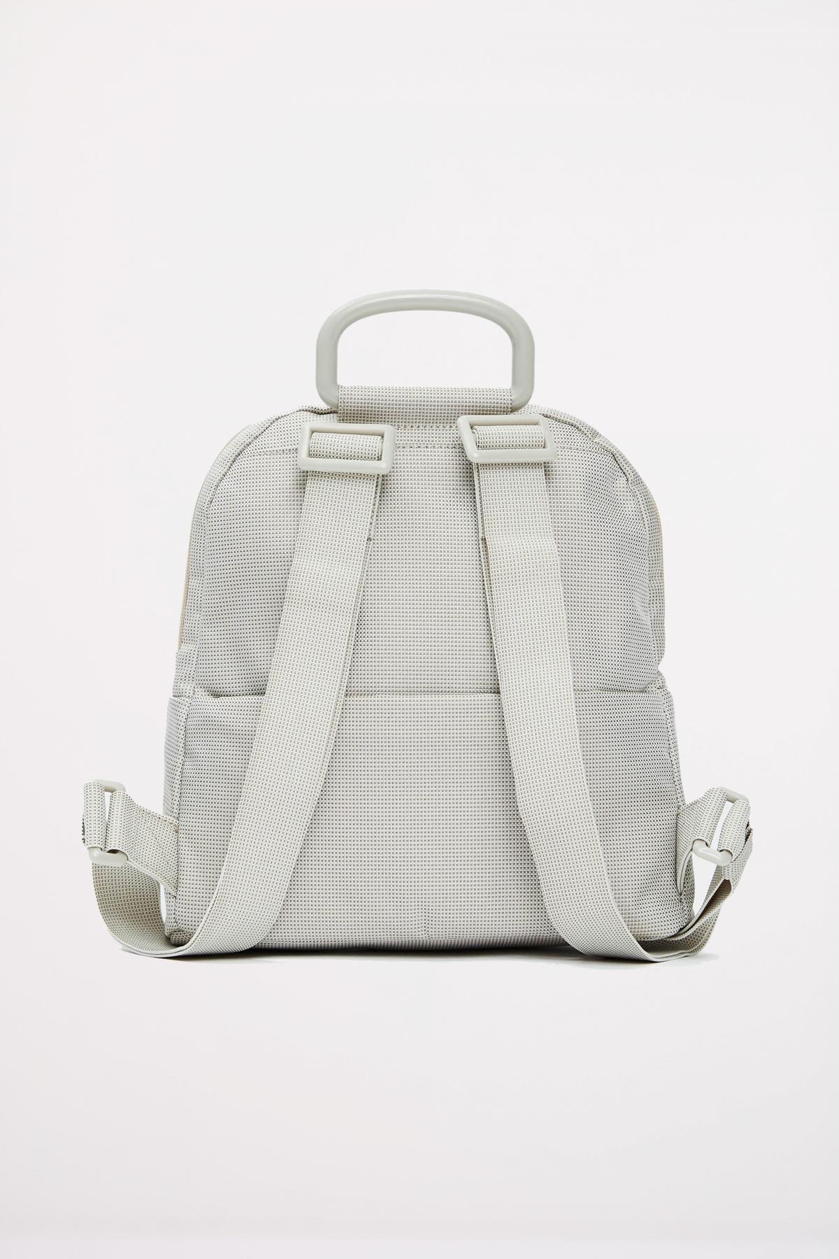 MANDARINA DUCK MD BACKPACK en color BEIS (3)