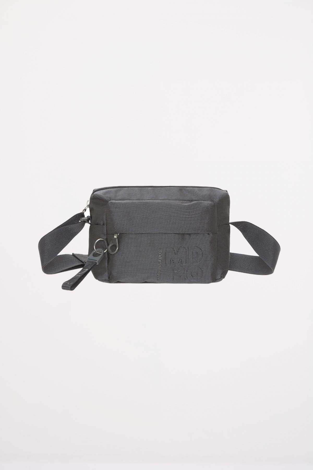 MANDARINA DUCK MD CROSSOVER en color NEGRO (1)