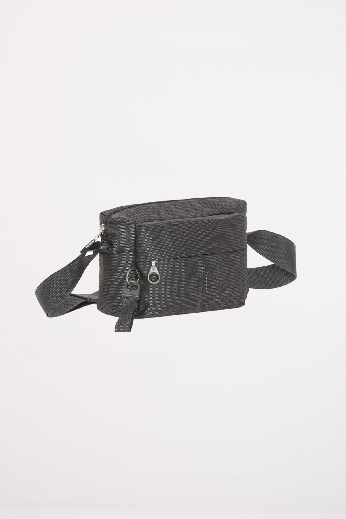 MANDARINA DUCK MD CROSSOVER en color NEGRO (2)