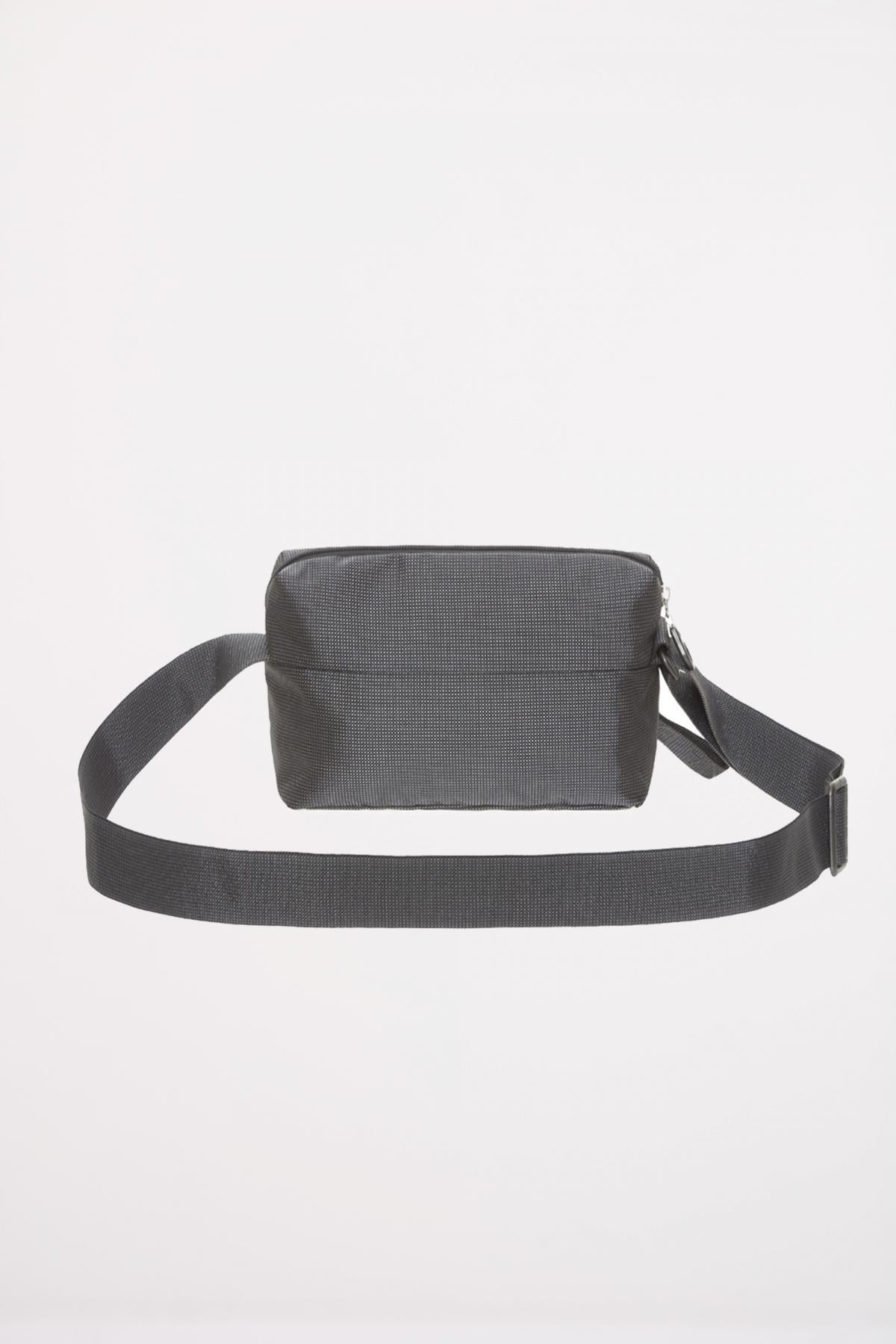 MANDARINA DUCK MD CROSSOVER en color NEGRO (3)