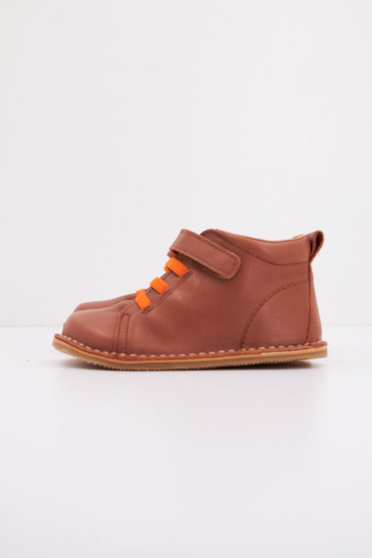 BOSTON BARBO en color MARRON (1)