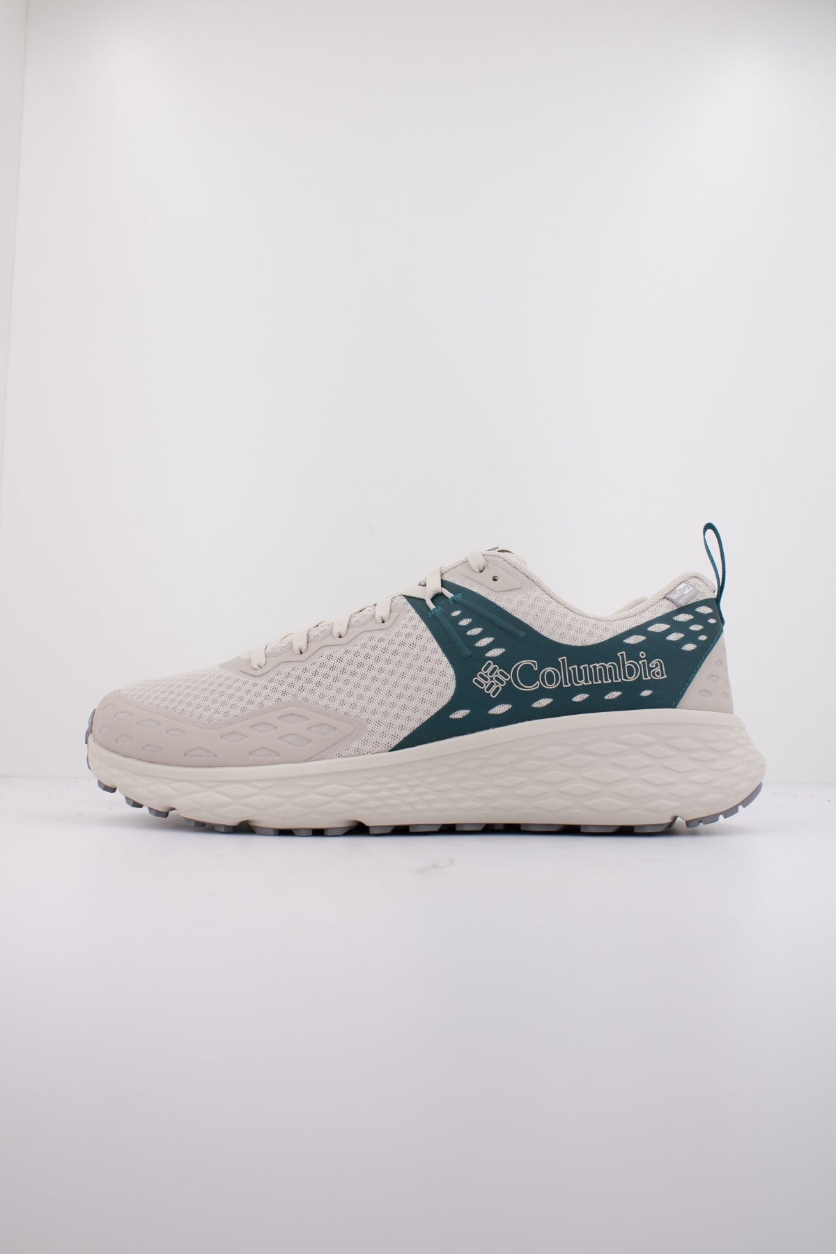 COLUMBIA KONOS TRS OUTDRY en color BEIS (1)