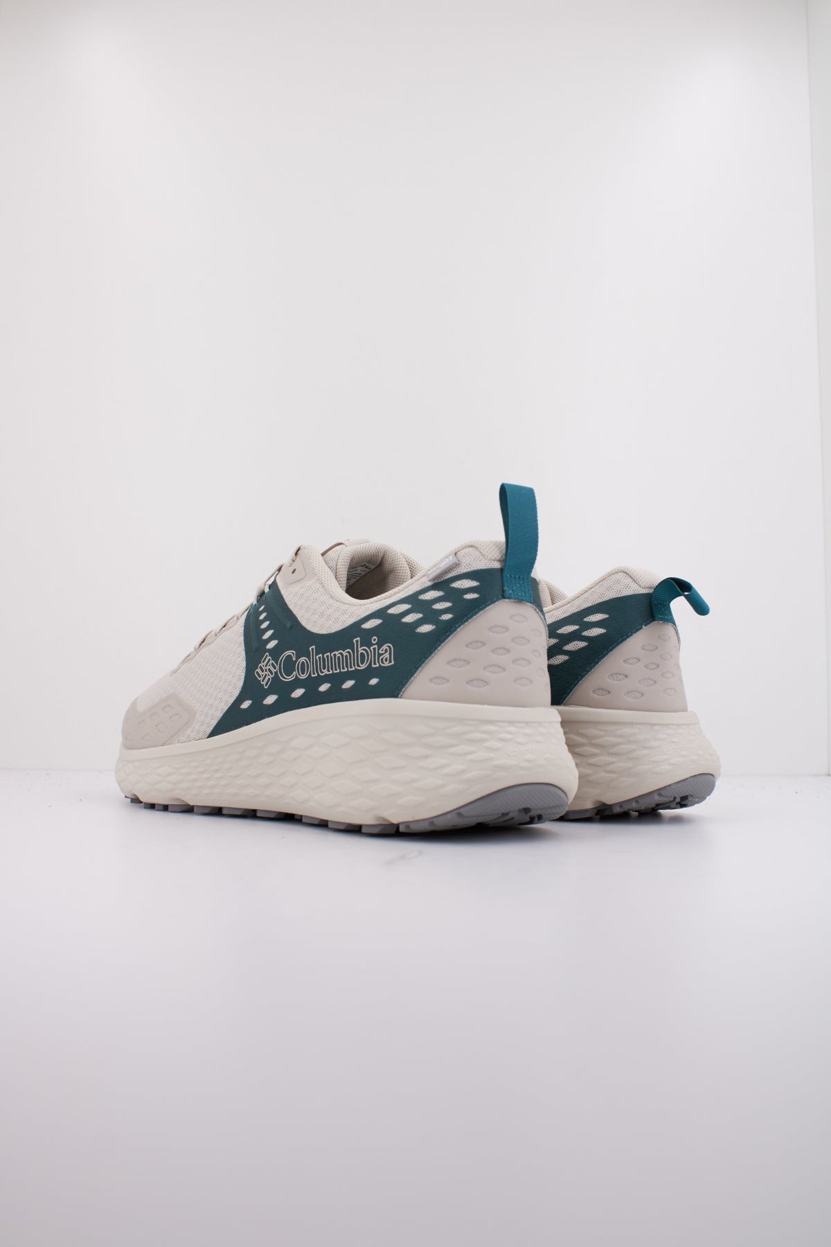 COLUMBIA KONOS TRS OUTDRY en color BEIS (4)