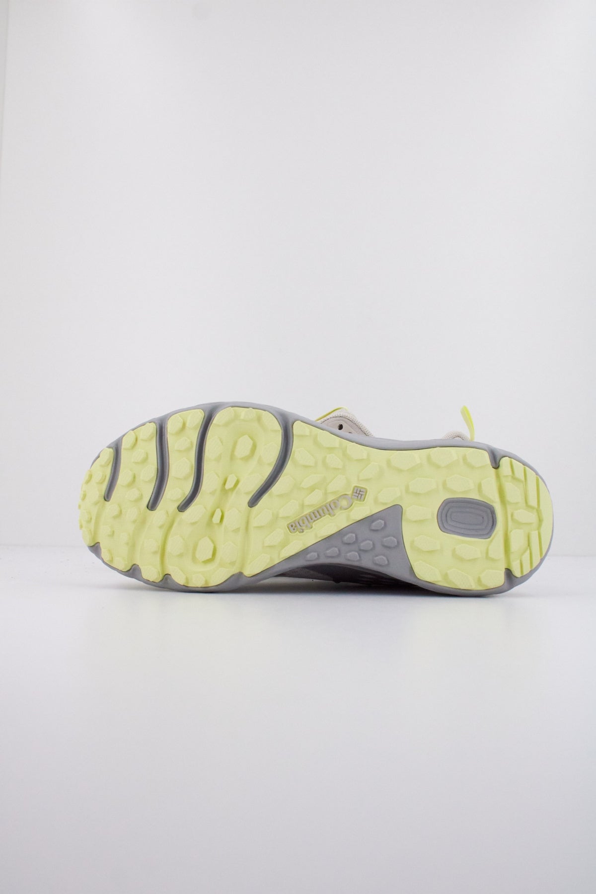COLUMBIA KONOS TRS OD V WMNS en color GRIS (5)