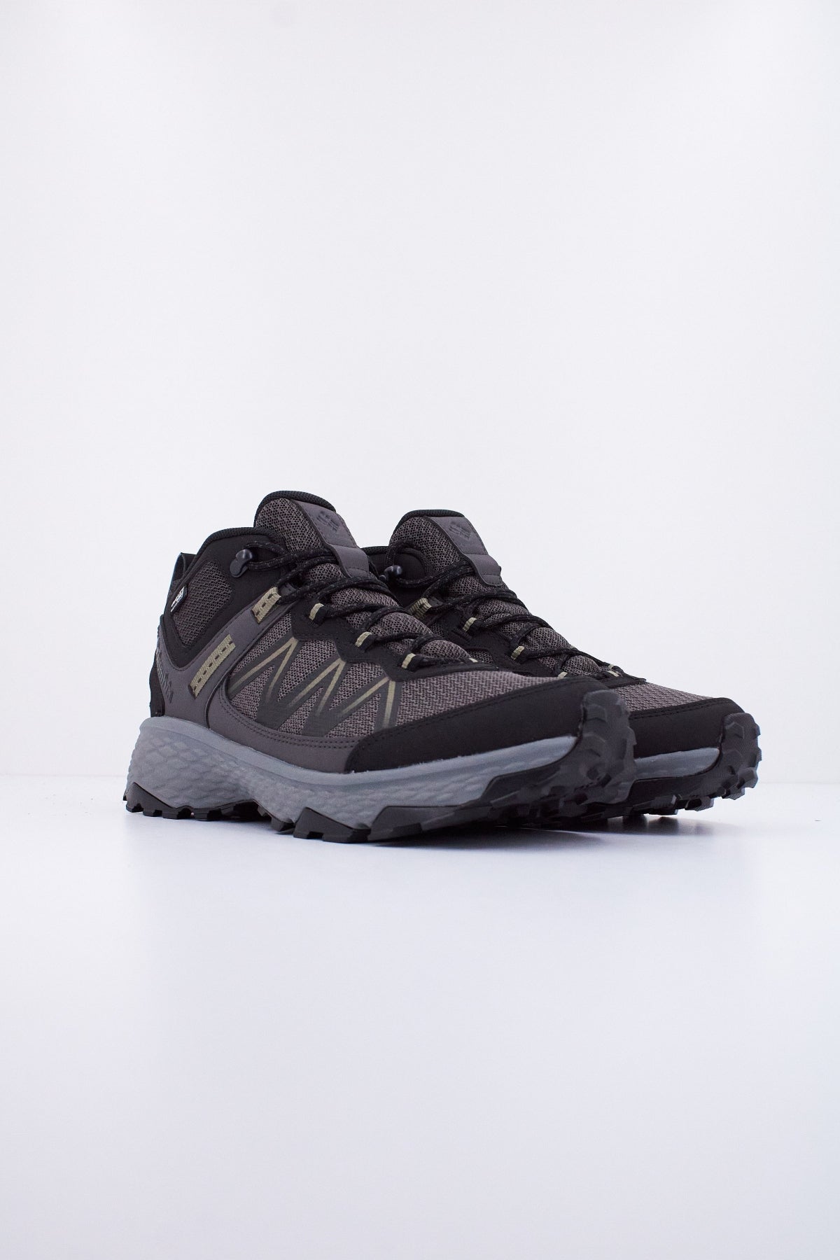 COLUMBIA PEAKFREAK RUSH MID OUTDRY en color GRIS (2)
