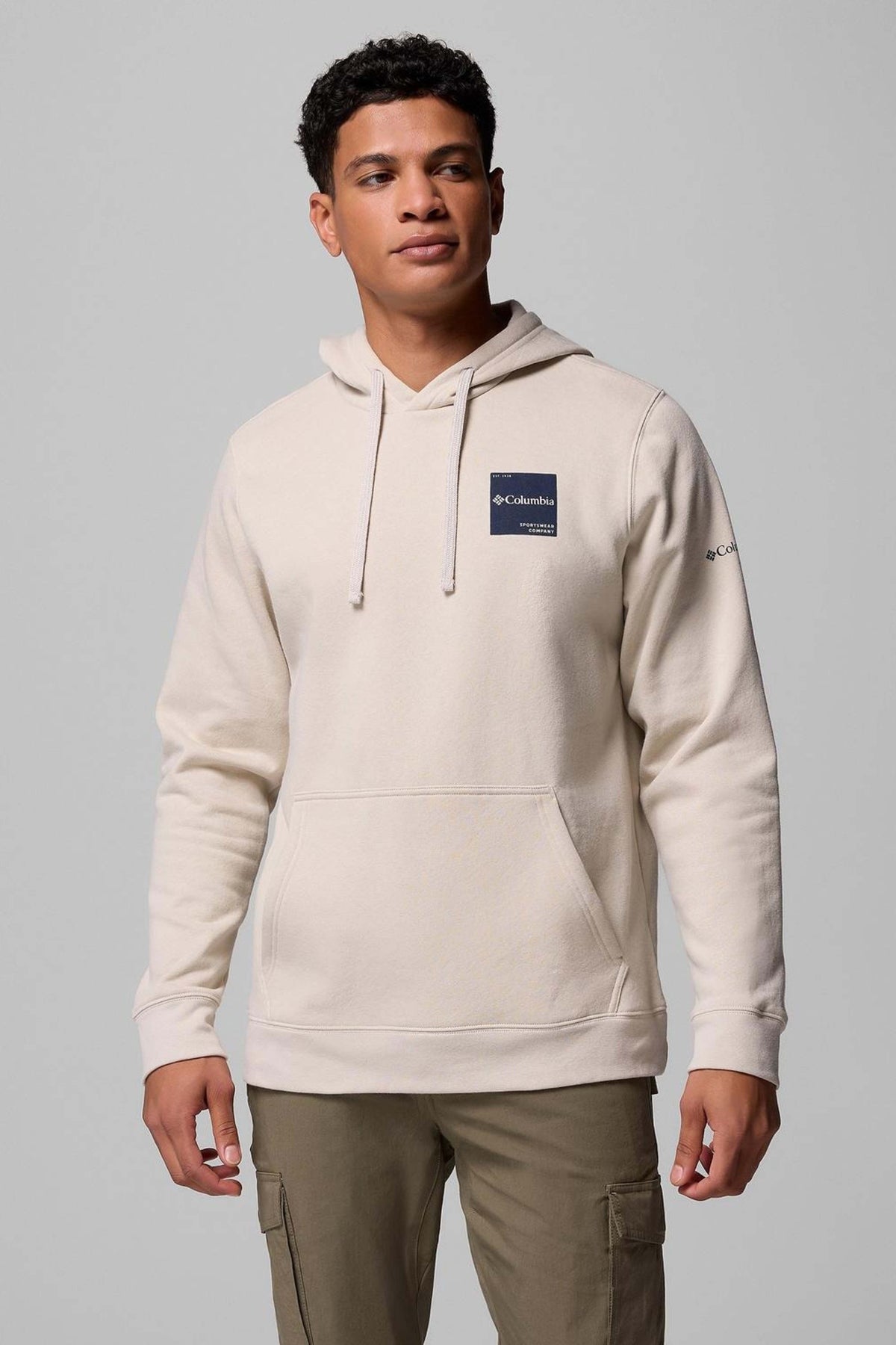 COLUMBIA TREK HOODIE en color BEIS (1)