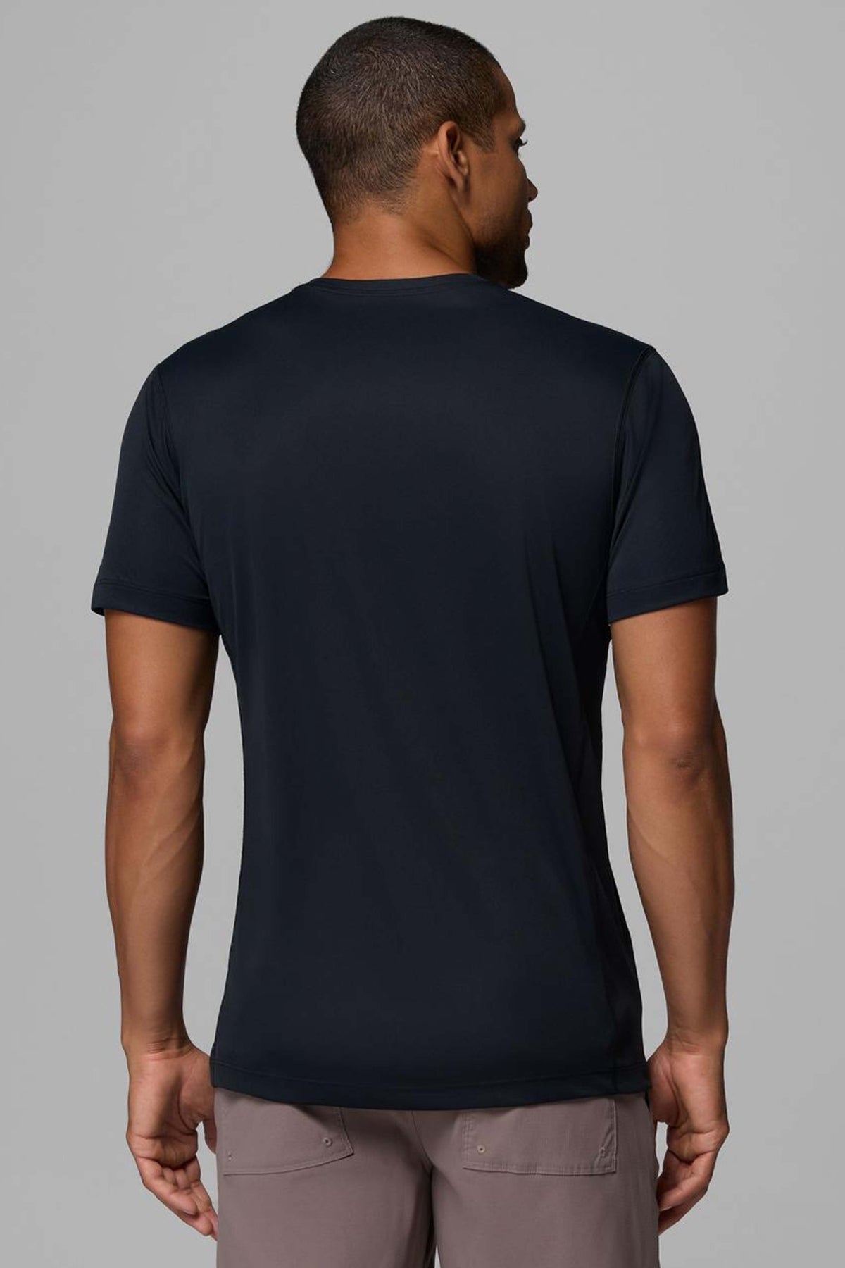 COLUMBIA RULES LIGHT SS CREW en color NEGRO (2)