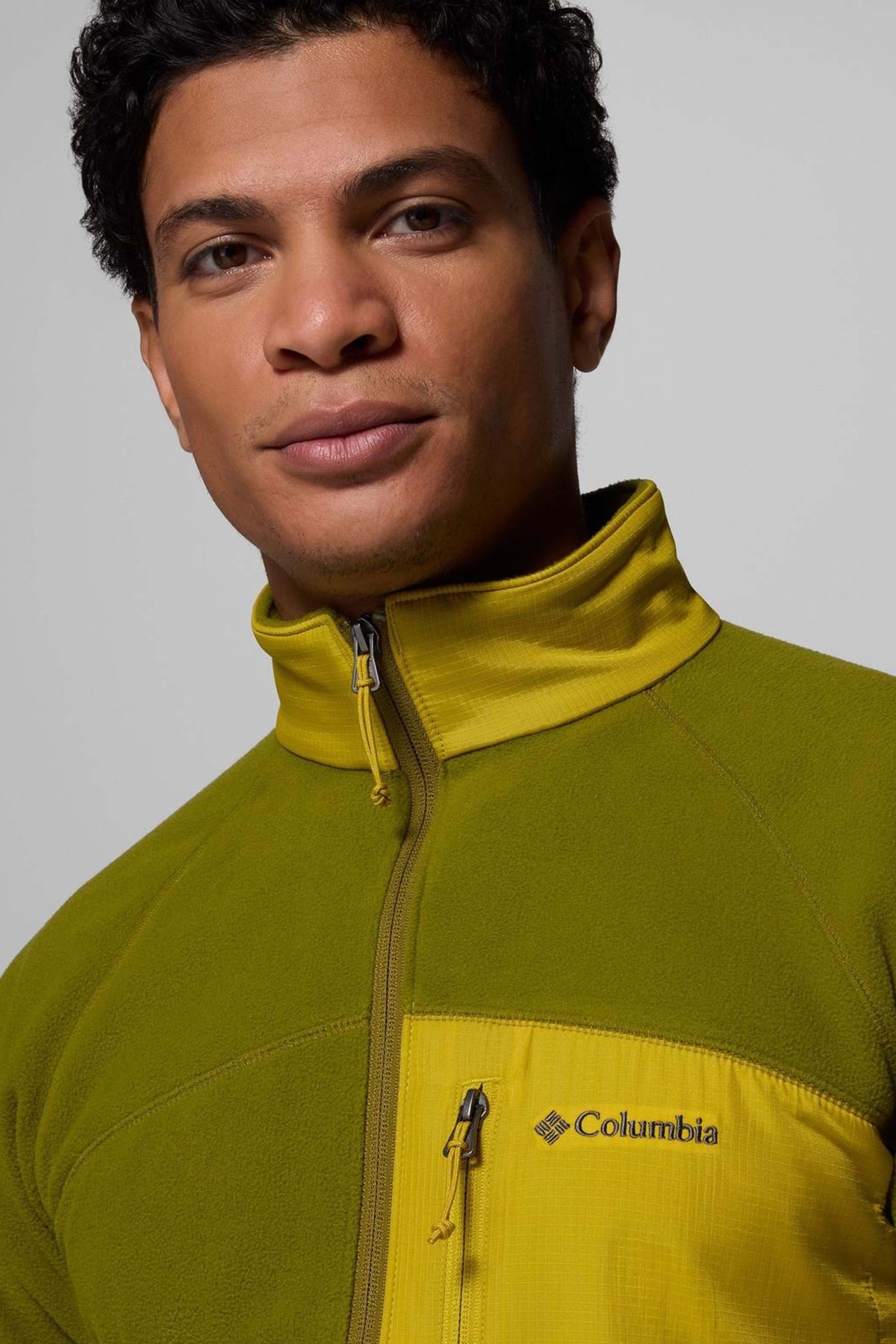 COLUMBIA FAST TREK OVERLAY en color VERDE (3)