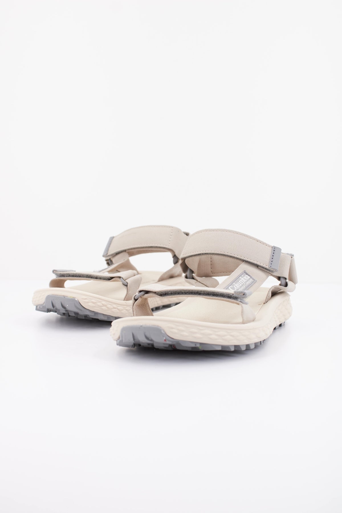 COLUMBIA KONOS GLOBETROT WMNS en color BEIS (2)