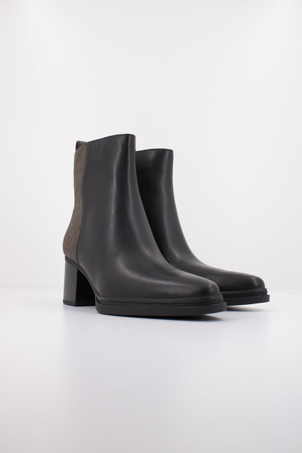 MICHAEL KORS LEX BOOTIE en color NEGRO (2)