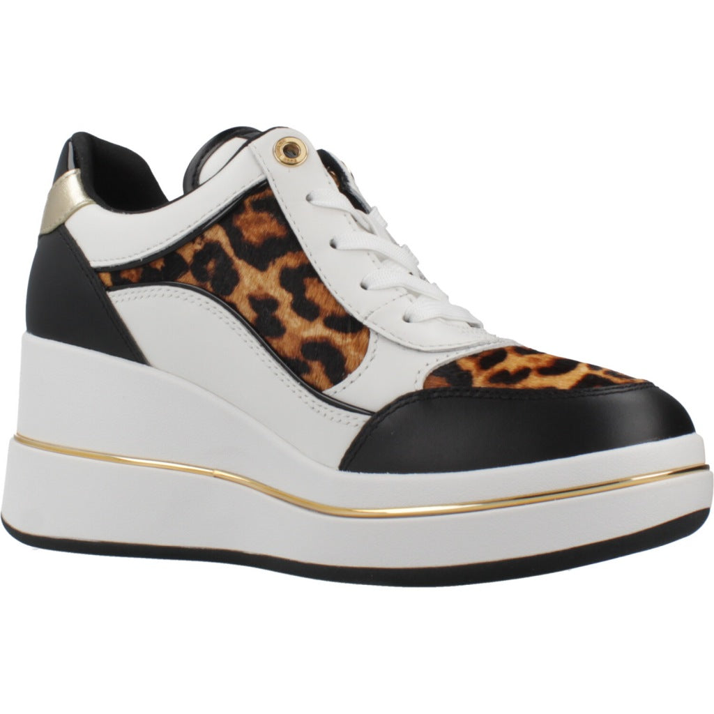 MICHAEL KORS EMMY WEDGE TRAINER en color ANIMAL PRINT (5)