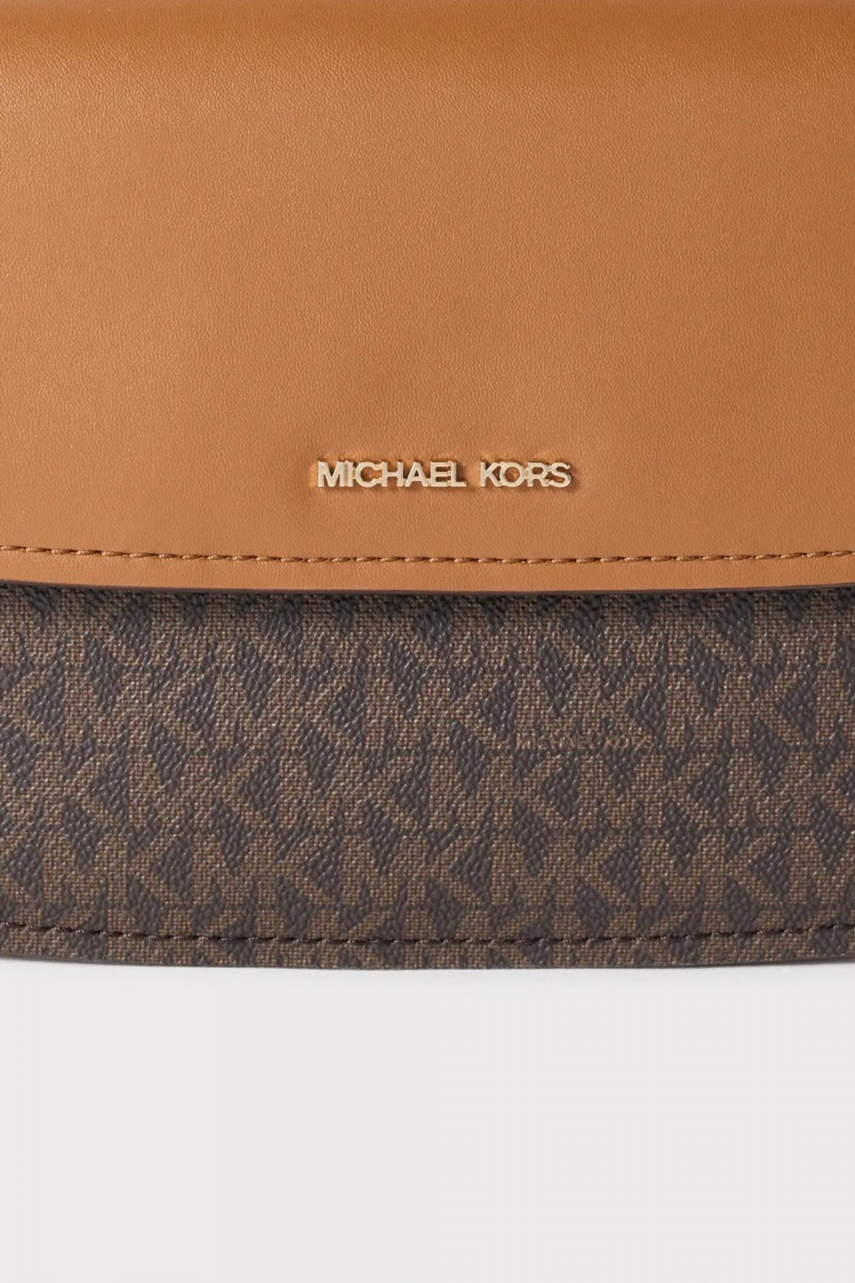 MICHAEL KORS ALICE SM FLAP XBODY en color MARRON (2)