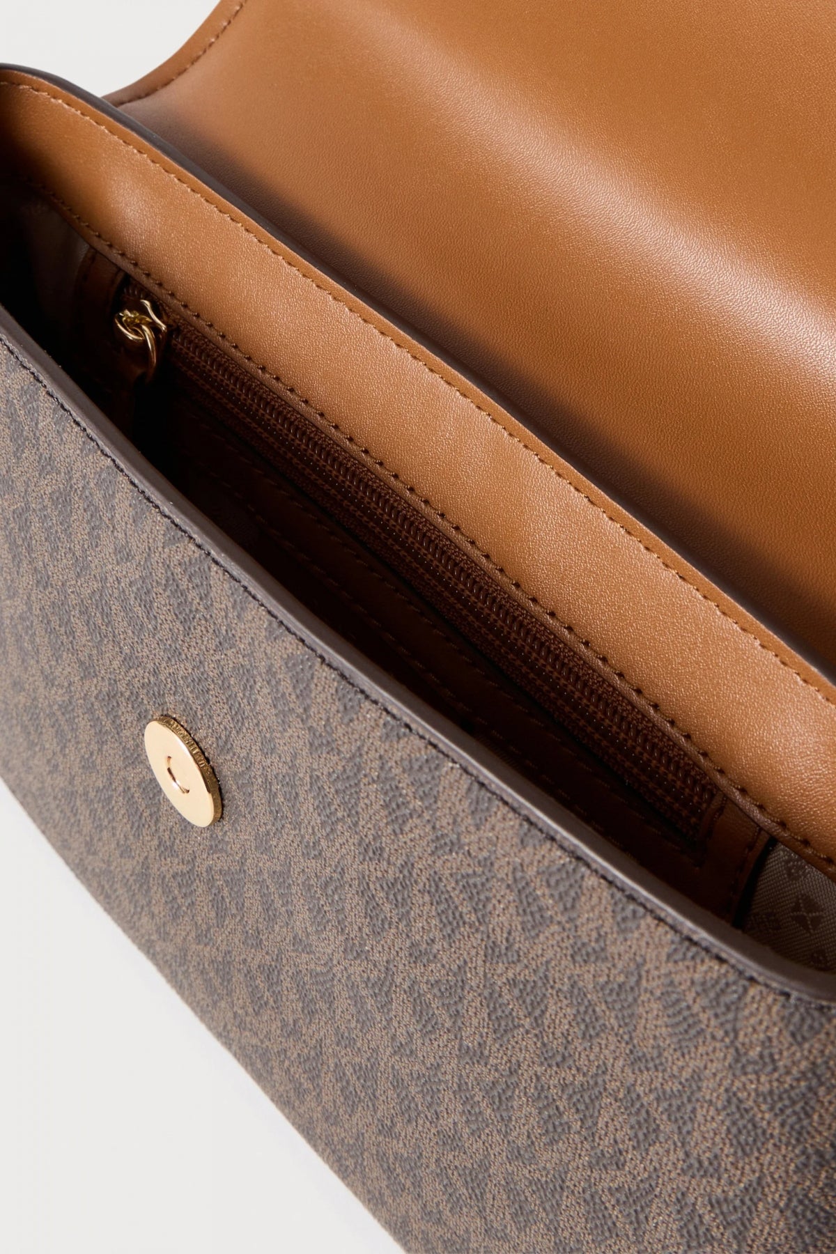 MICHAEL KORS ALICE SM FLAP XBODY en color MARRON (3)