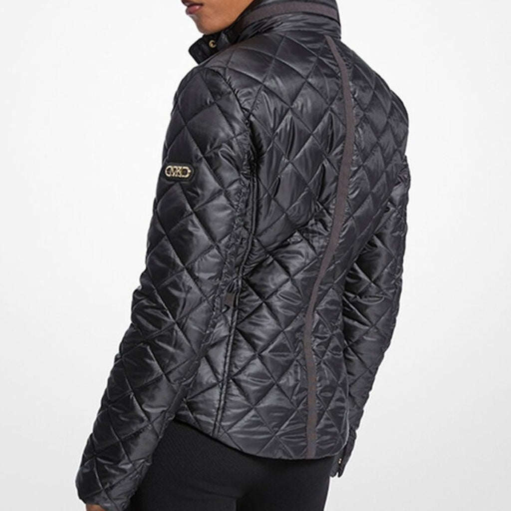 MICHAEL KORS MTIBSB ECO BELTED PCKBL PUFFR en color NEGRO (3)