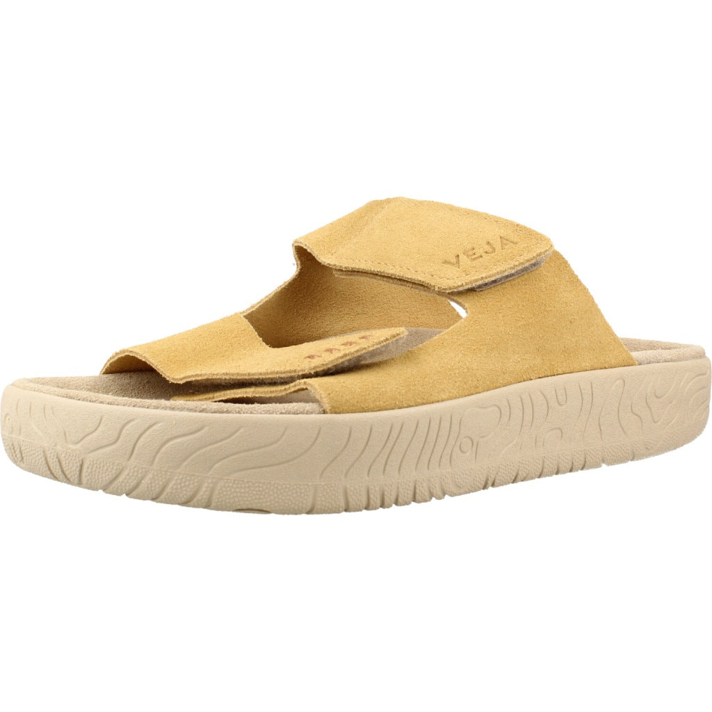 VEJA SANDALIA ETNA en color AMARILLO (1)