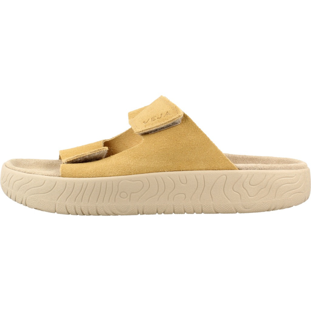 VEJA SANDALIA ETNA en color AMARILLO (2)