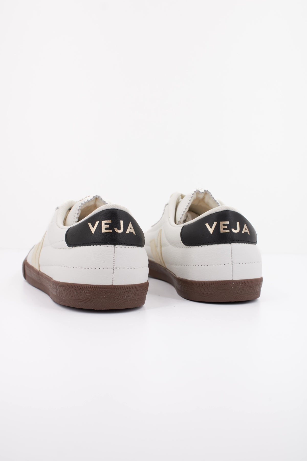 VEJA FUB en color BLANCO (4)