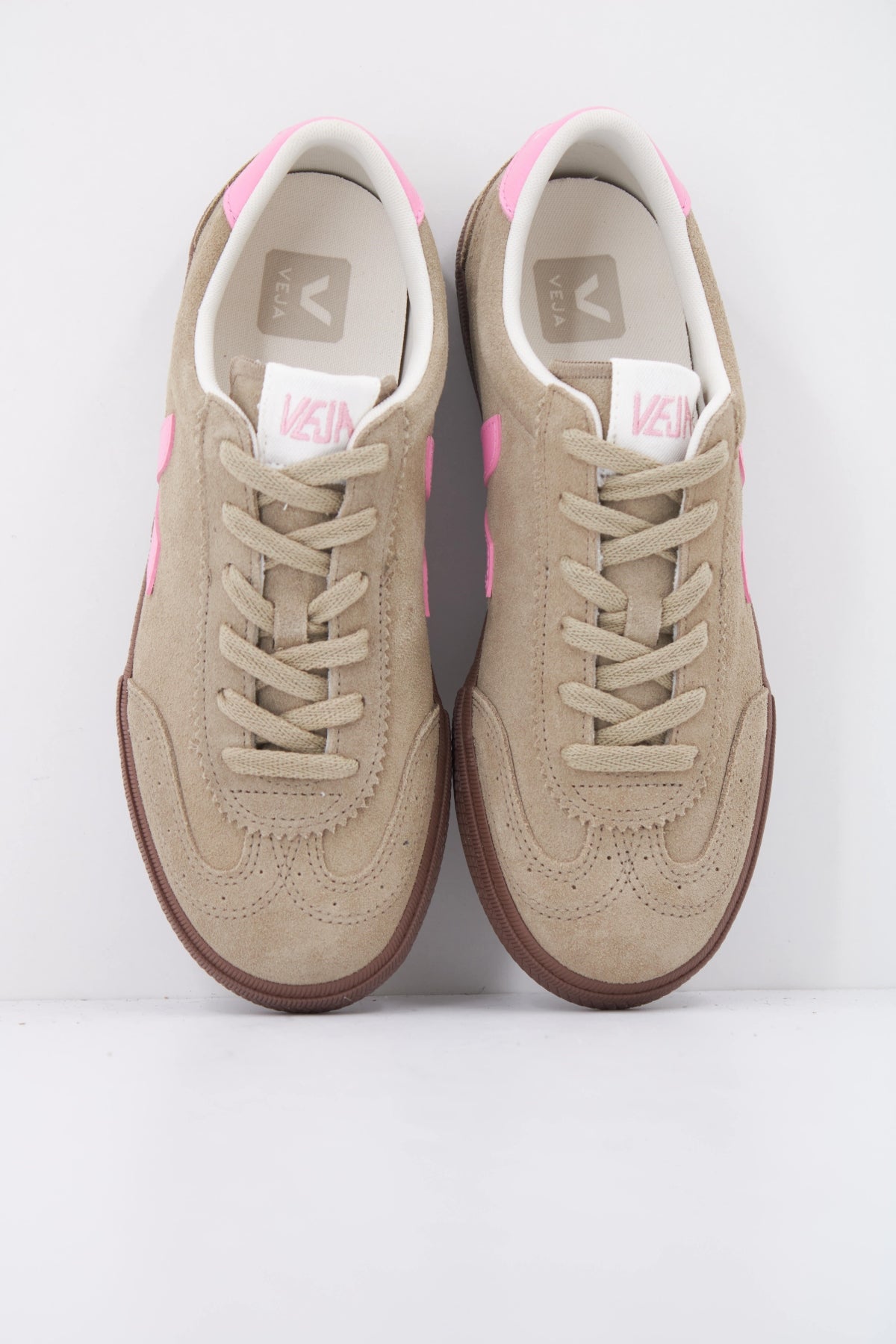 VEJA VOA en color MARRON (3)