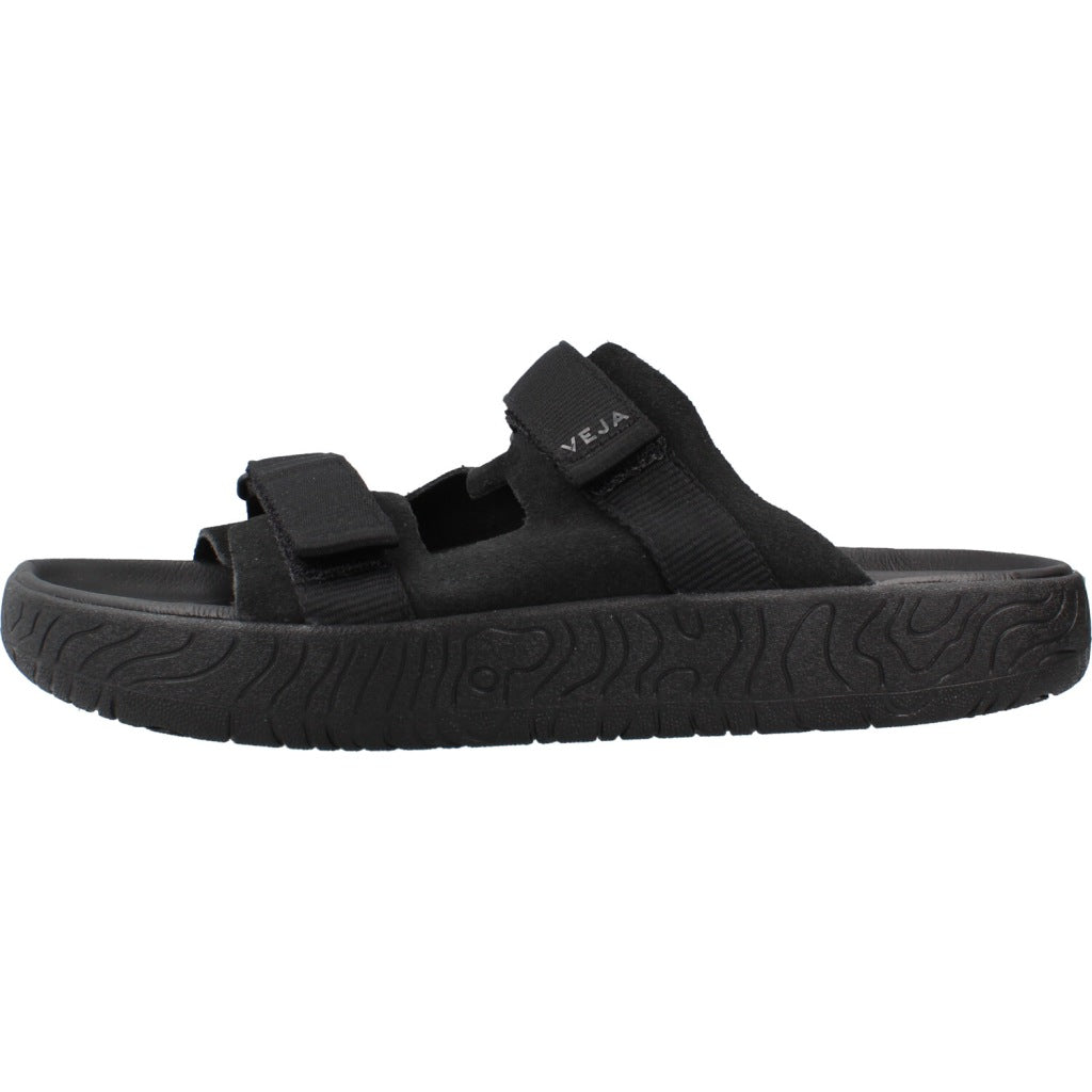 VEJA SANDALIA ARPOADOR en color NEGRO (2)