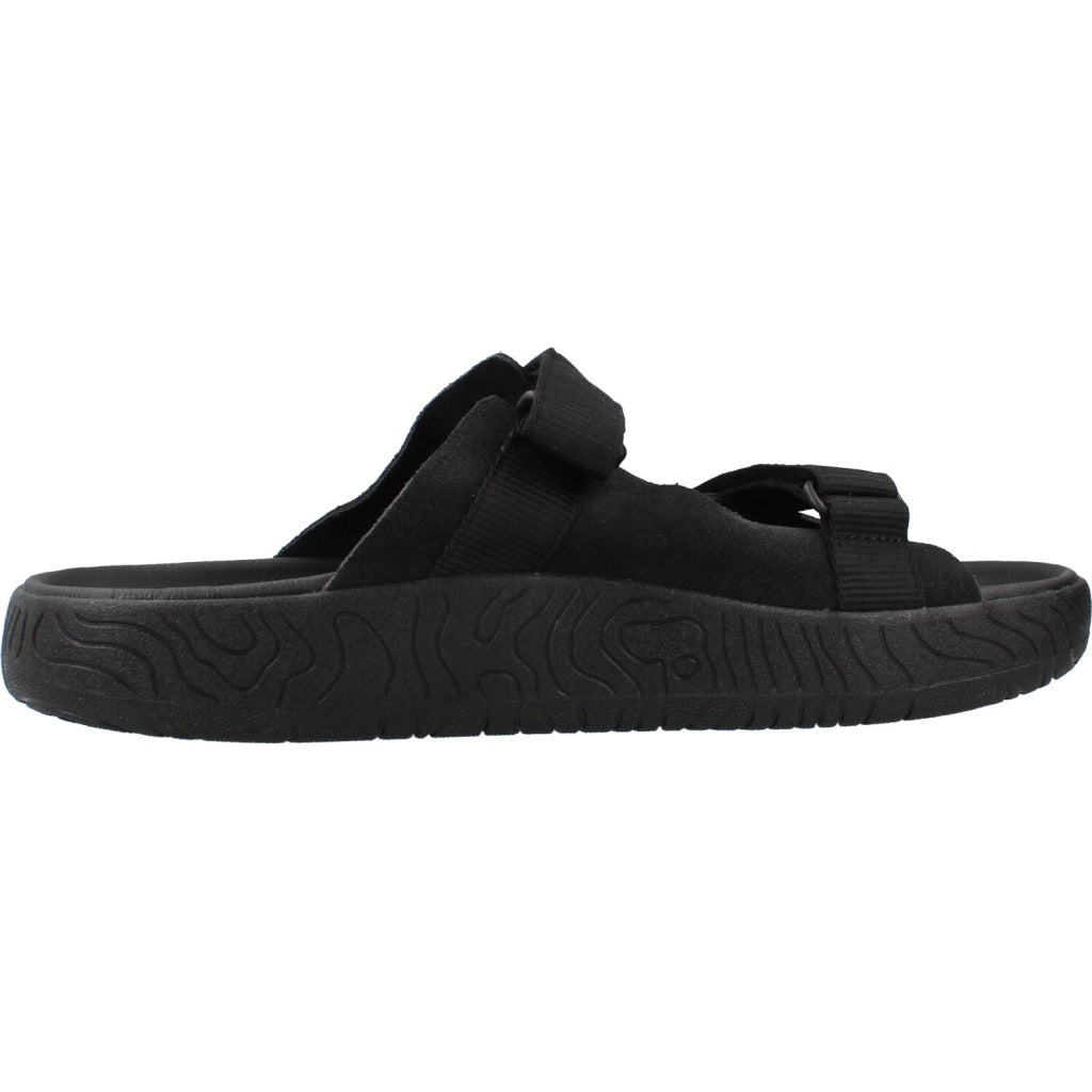 VEJA SANDALIA ARPOADOR en color NEGRO (4)