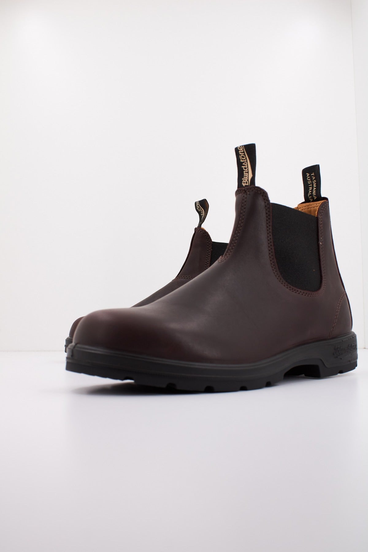 BLUNDSTONE en color MARRON (2)