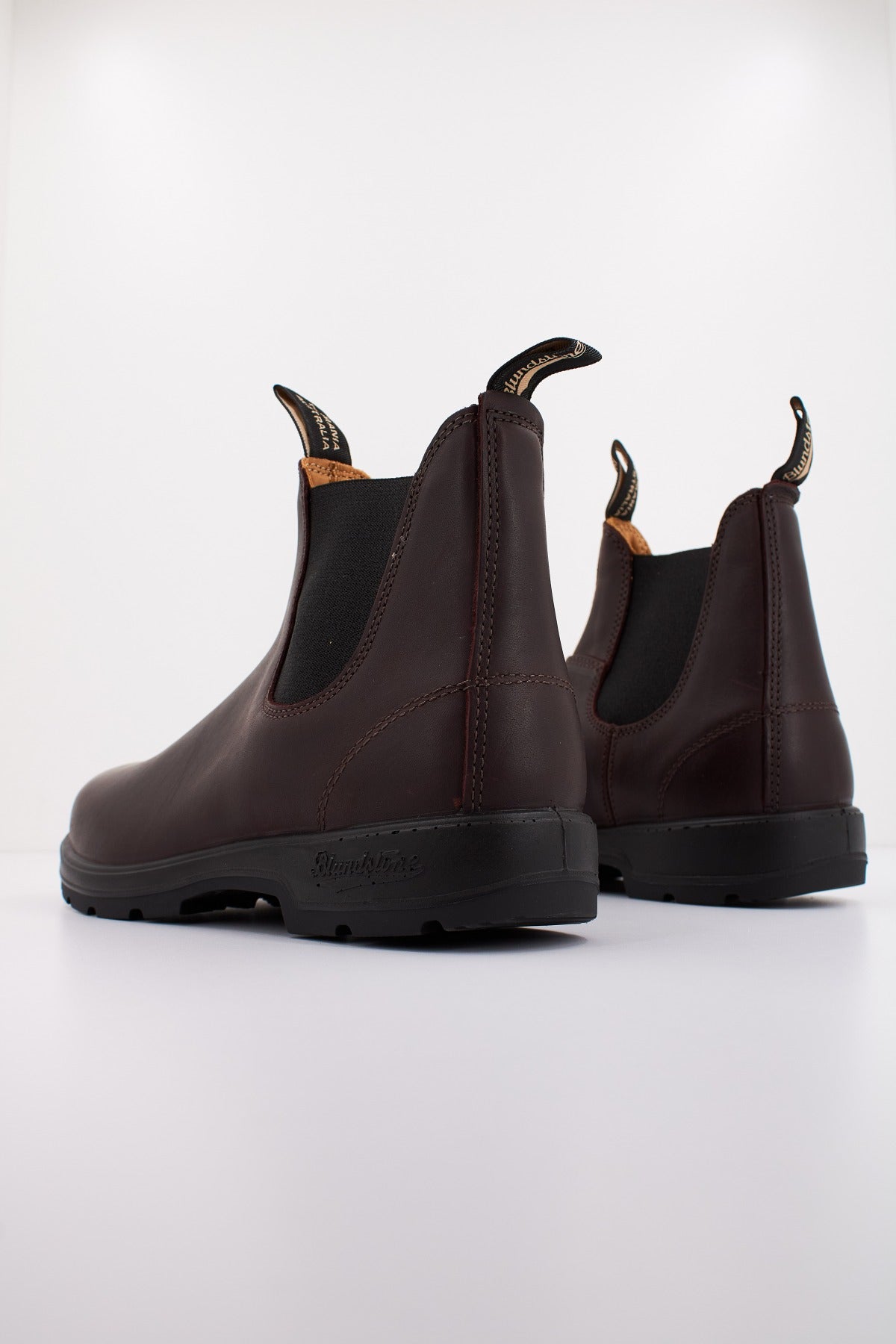 BLUNDSTONE en color MARRON (3)