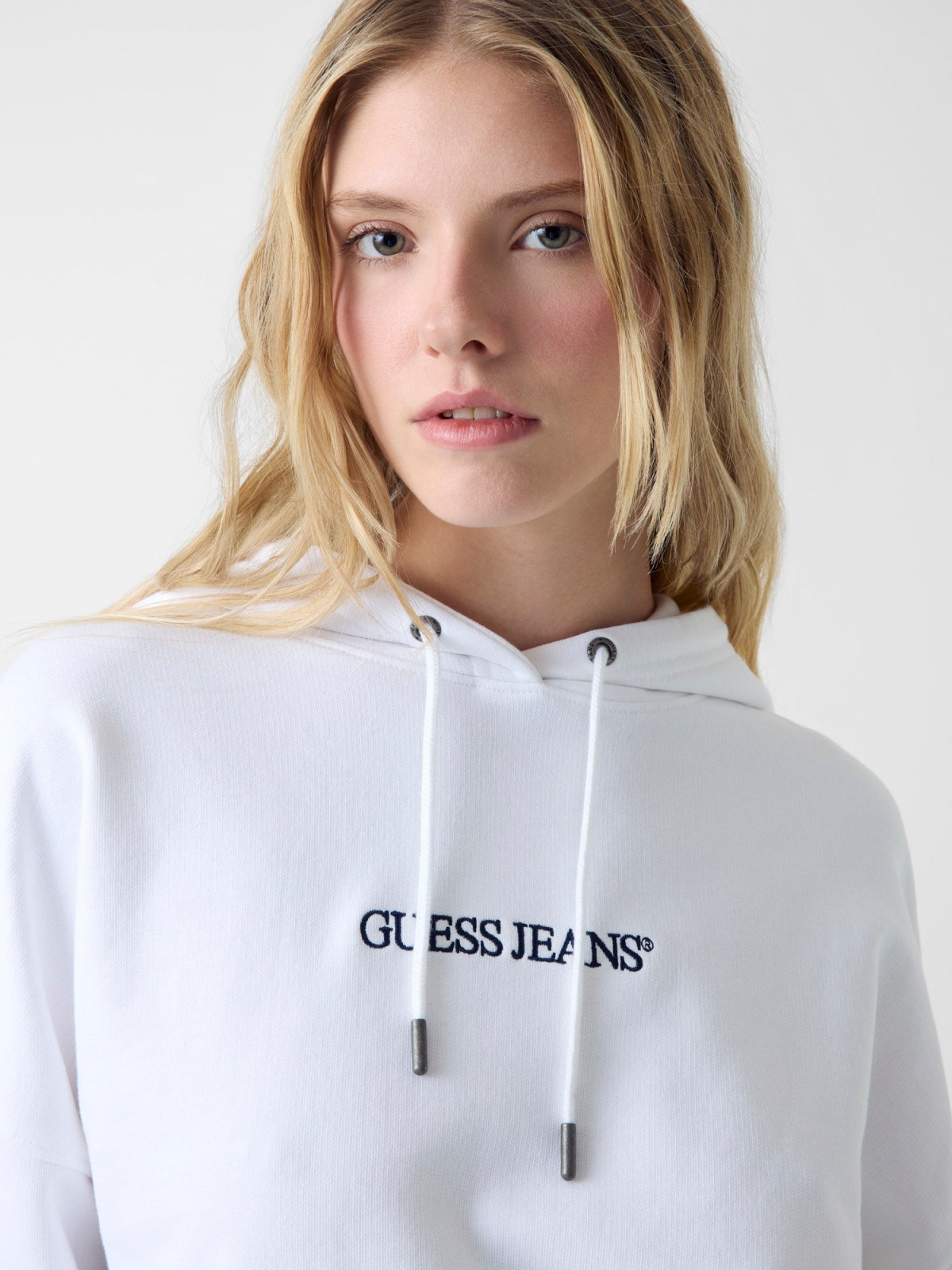 GUESS JEANS WRQ KI en color BLANCO (4)