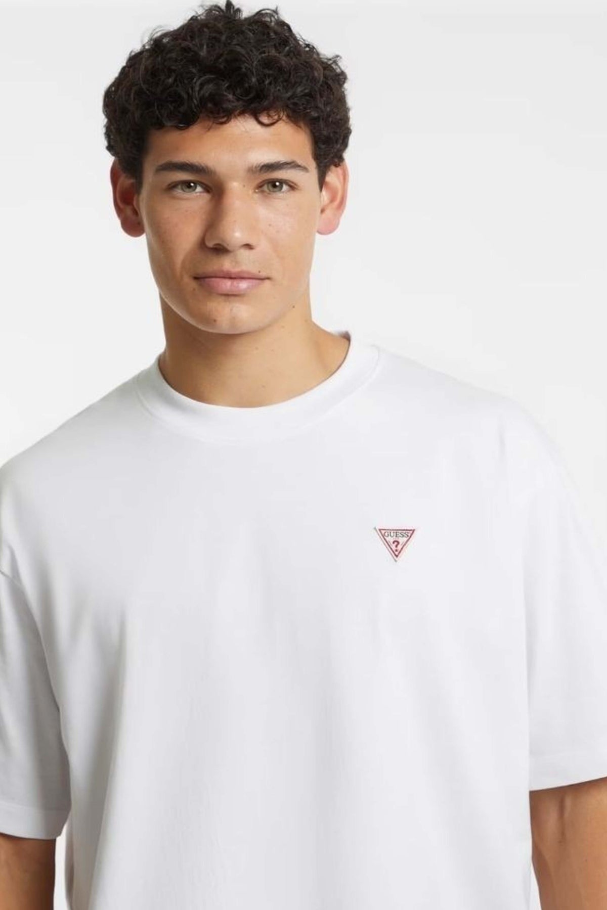 GUESS JEANS MYI KFQ en color BLANCO (3)