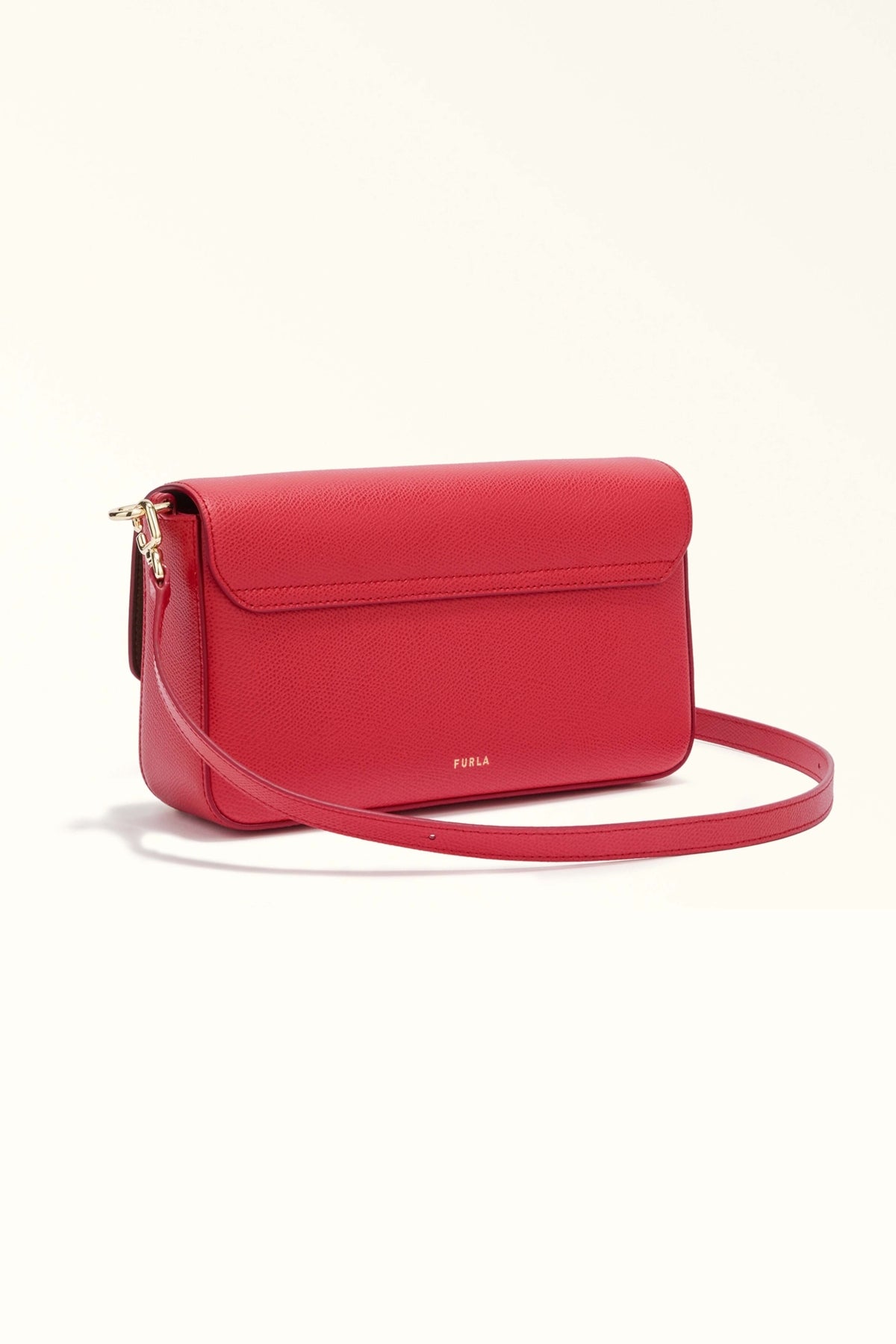 FURLA IRADE S CROSBO en color ROJO (2)
