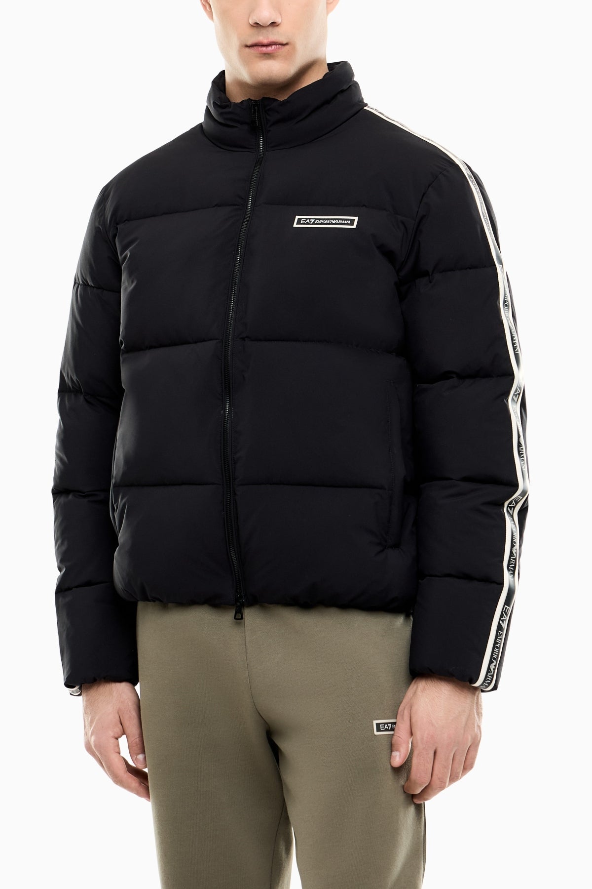 EA BY EMPORIO ARMANI M AF TRAIN LOGO SERIES en color (2)