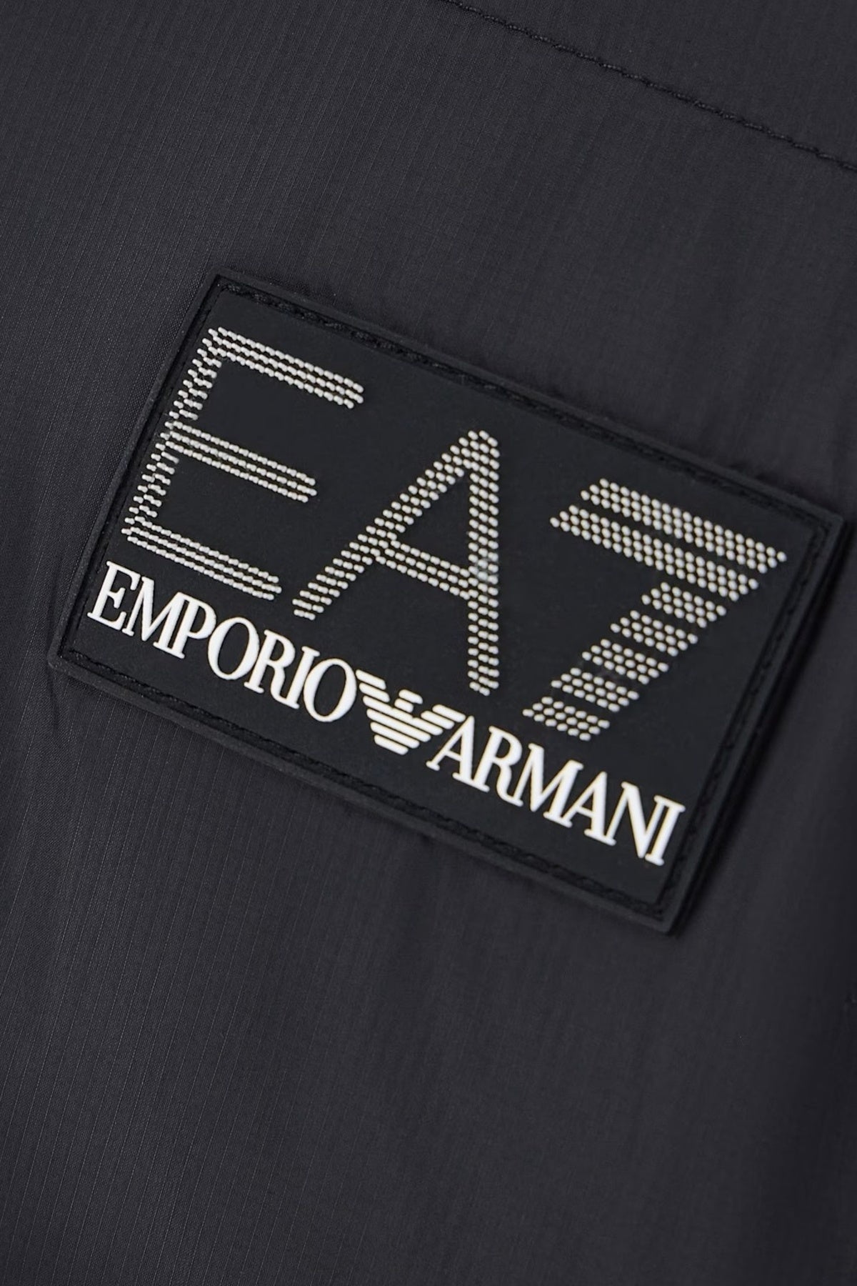 EA BY EMPORIO ARMANI M AF MOUNTAIN POLAR JACK en color NEGRO (5)