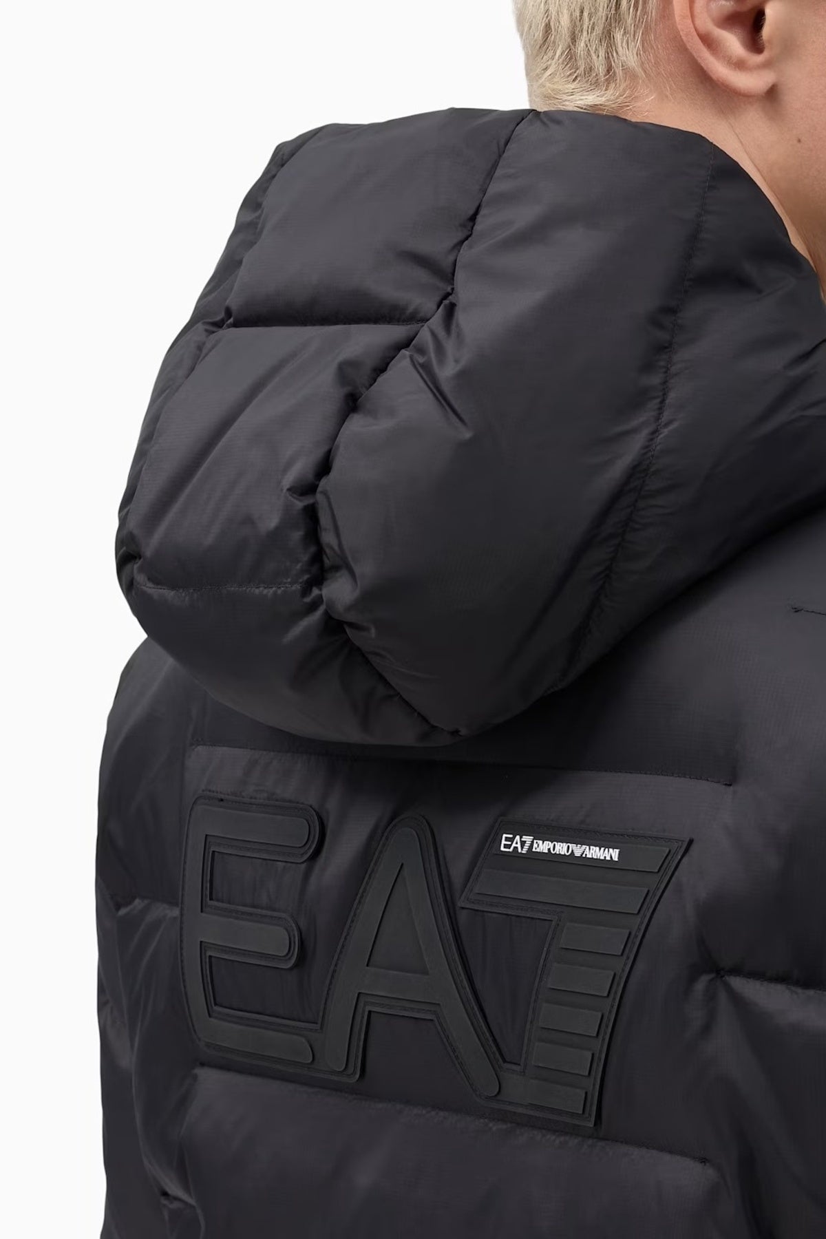 EA BY EMPORIO ARMANI M AF MOUNTAIN POLAR JACK en color NEGRO (6)