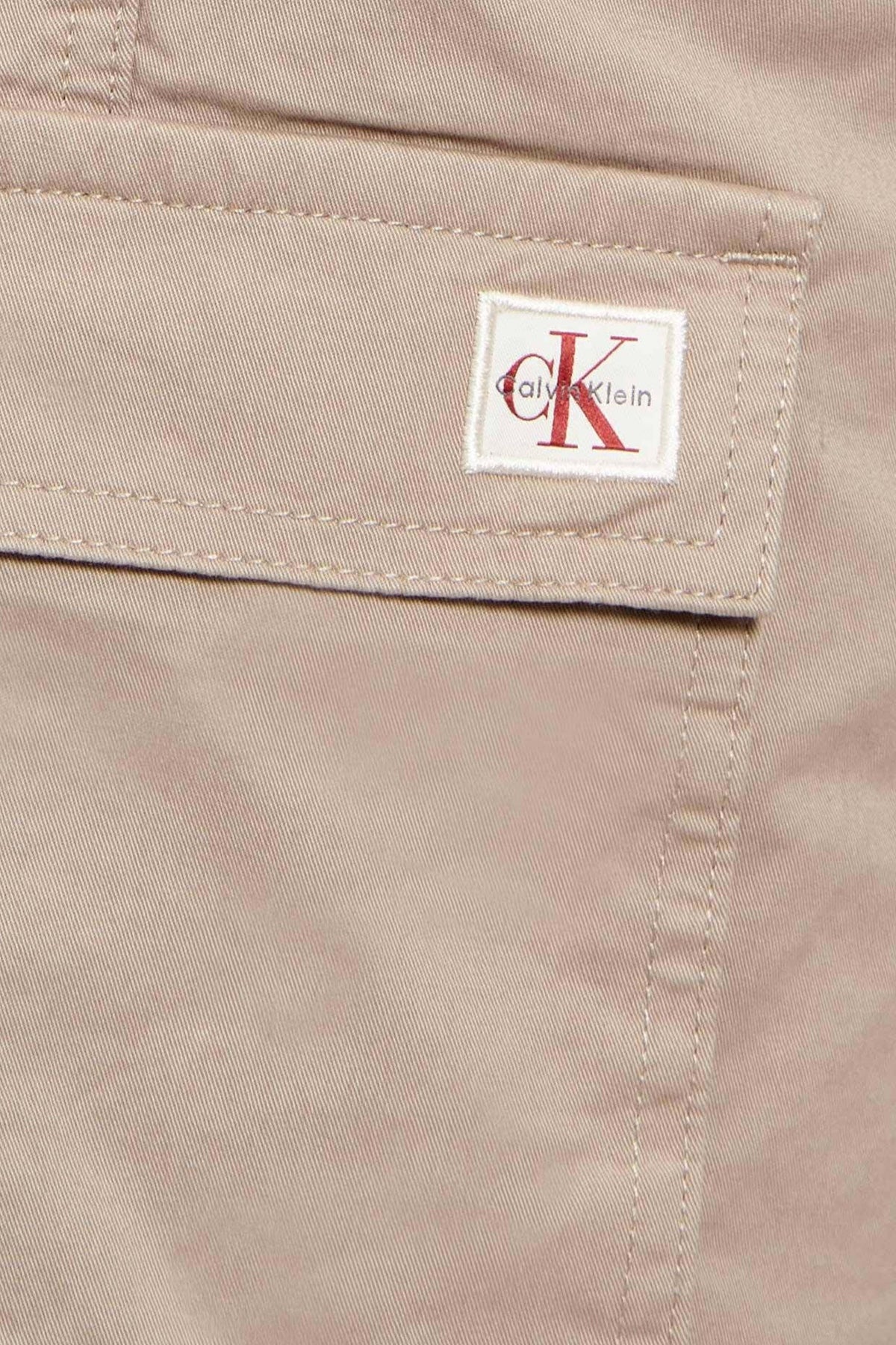CALVIN KLEIN JEANS LVRBG en color BEIS (3)
