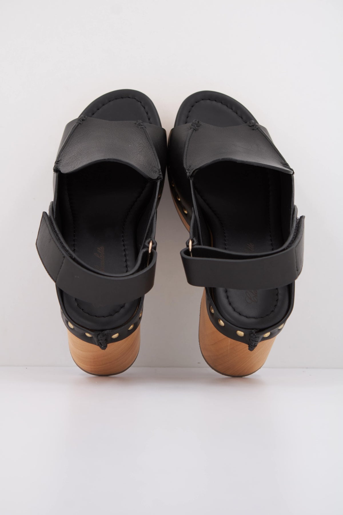 CLAIRE CHARLOTTE MARTACC en color NEGRO (3)