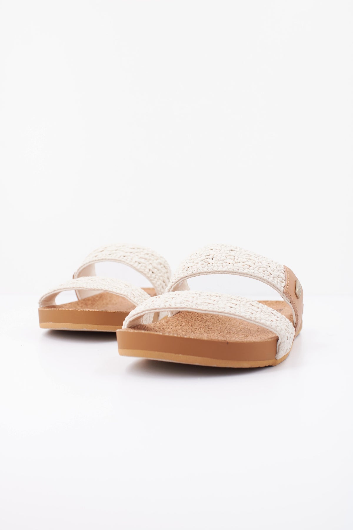 REEF W CUSHION VISTA en color BLANCO (2)