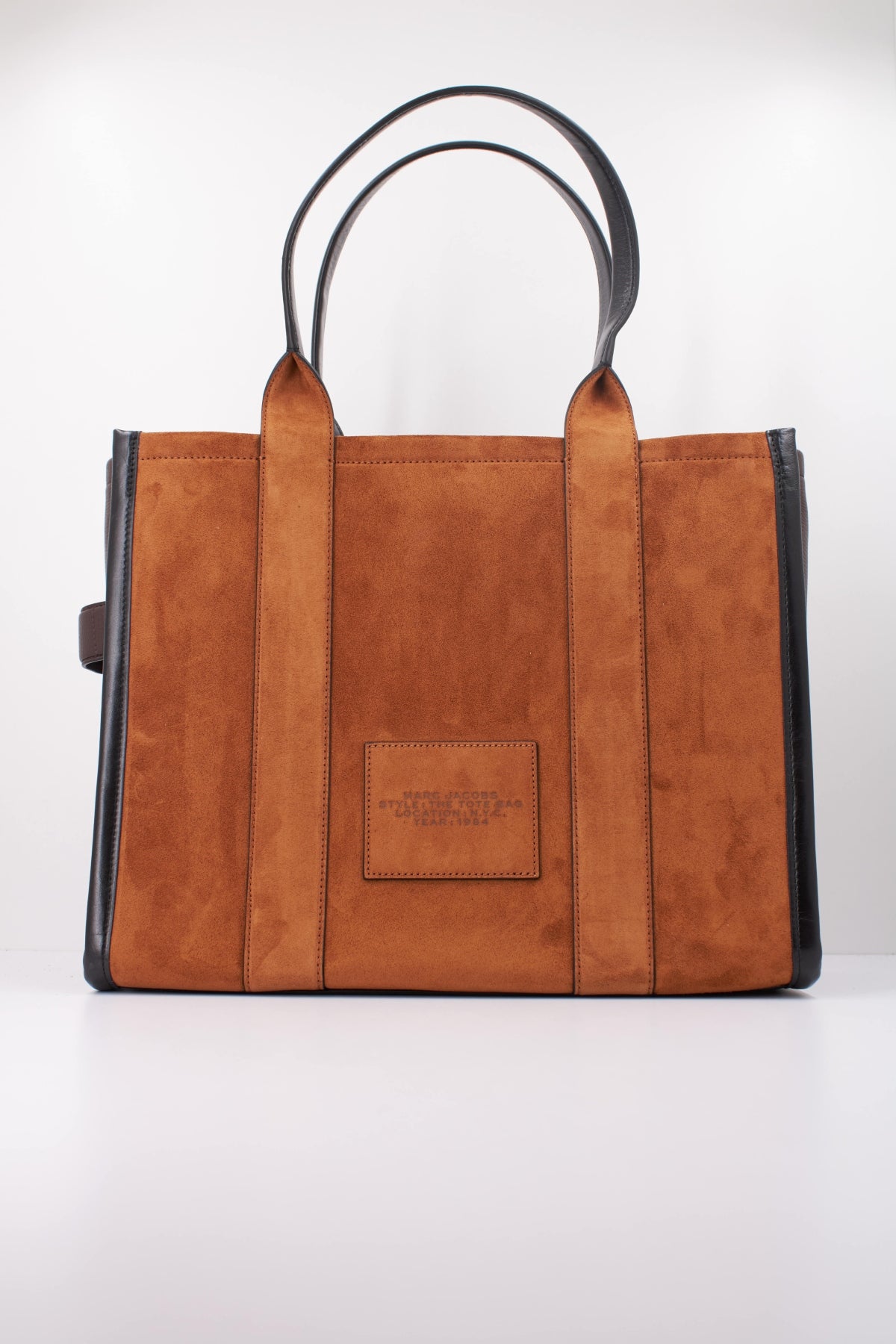 MARC JACOBS THE LARGE TOTE en color MARRON (3)